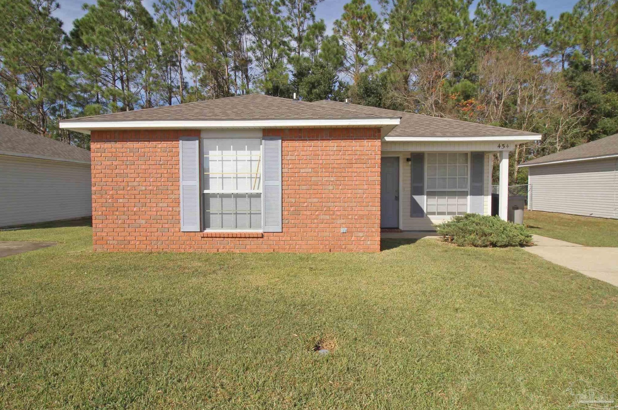 454 Bay Pine Villa Dr, Pensacola, FL 32506