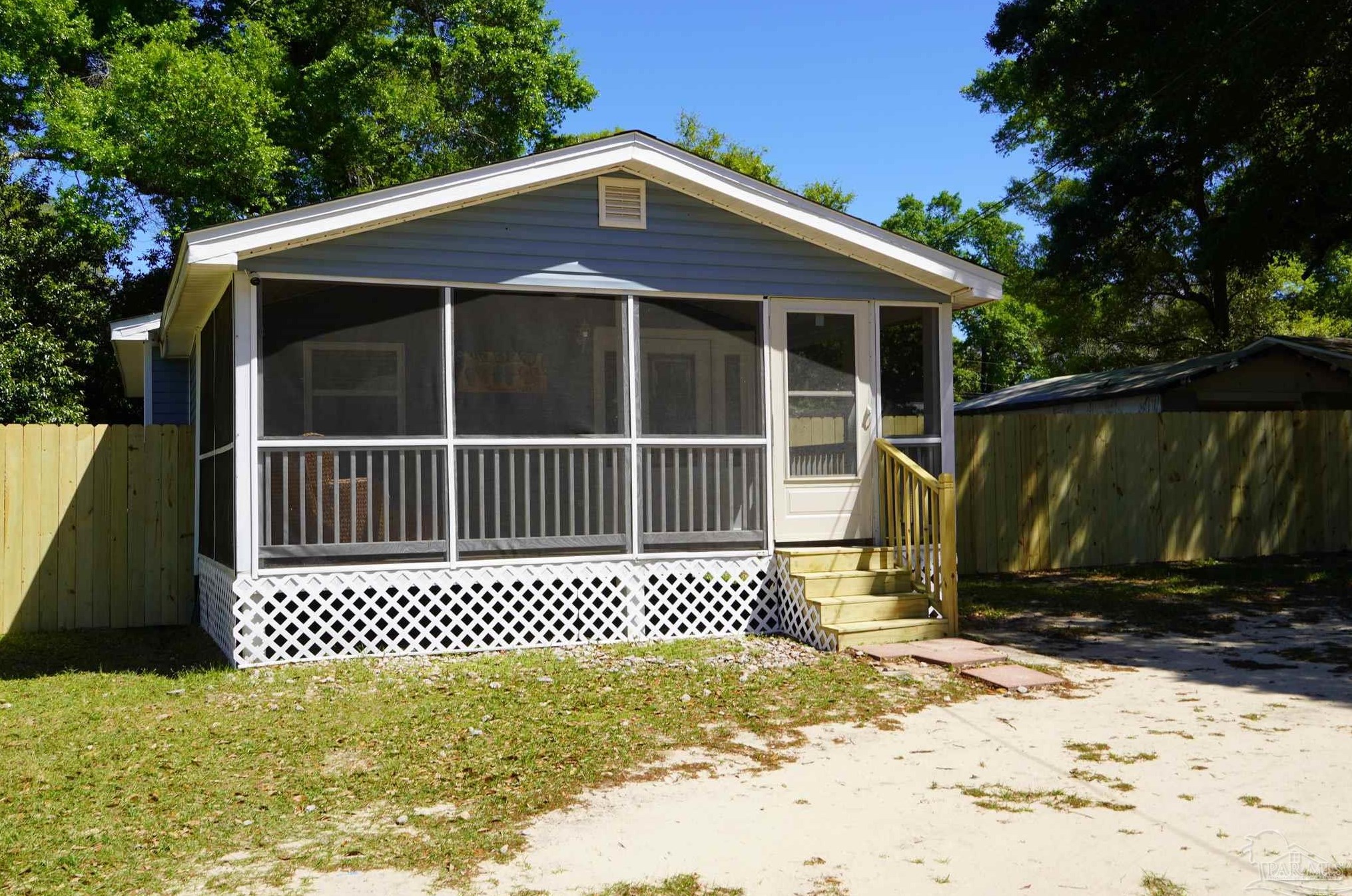 412 62nd Ave, Pensacola, FL 32506-5217