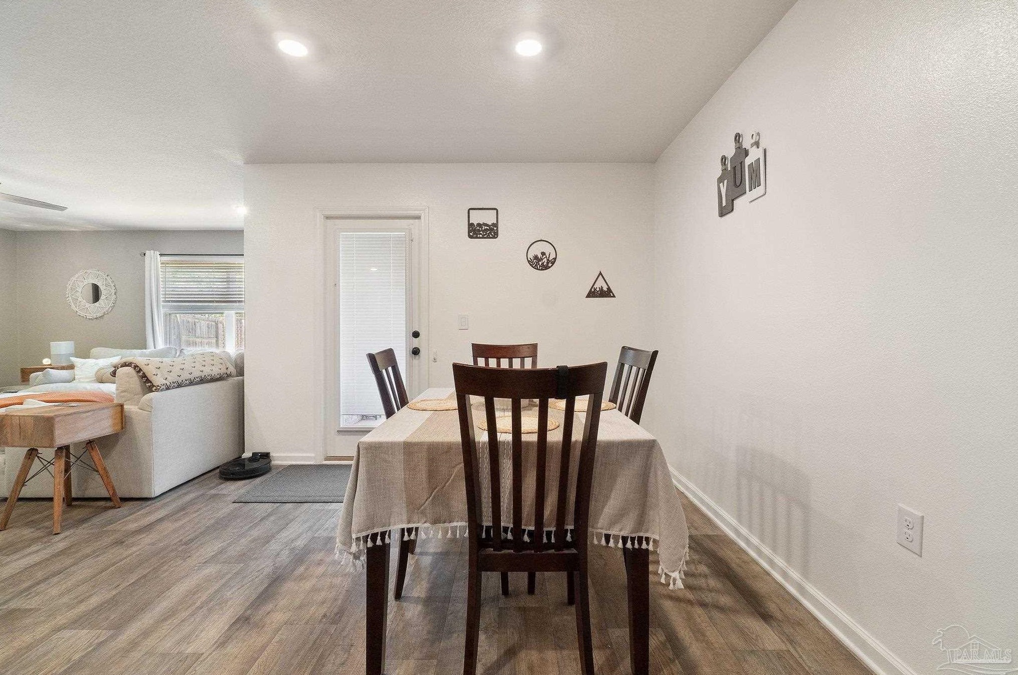 4177 Chickadee St, Milton FL  32583 exterior