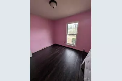 6530 Julia Dr, Milton, FL 32570 - Photo 12