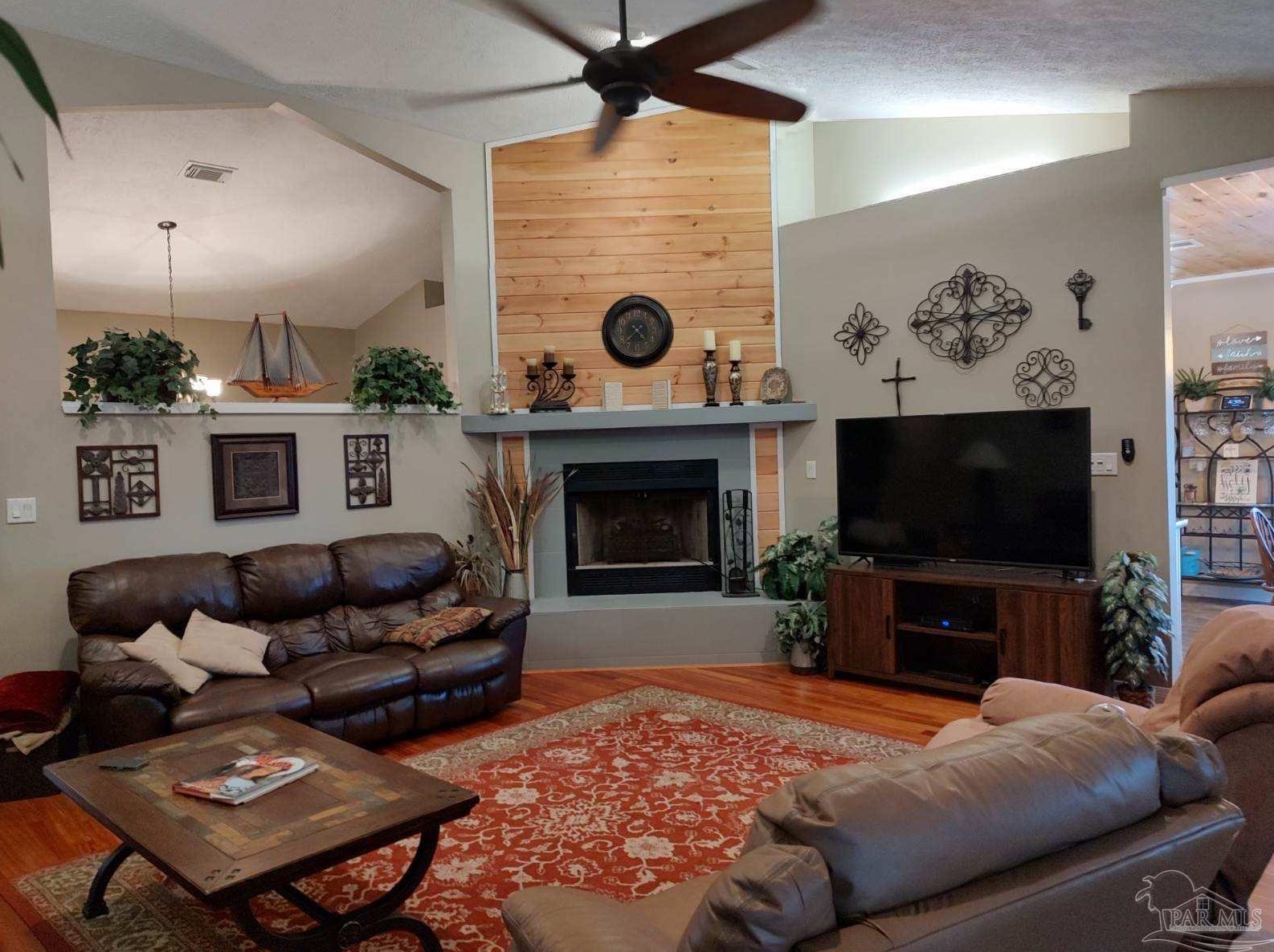 1502 Navaho Ct, Pensacola, FL 32507