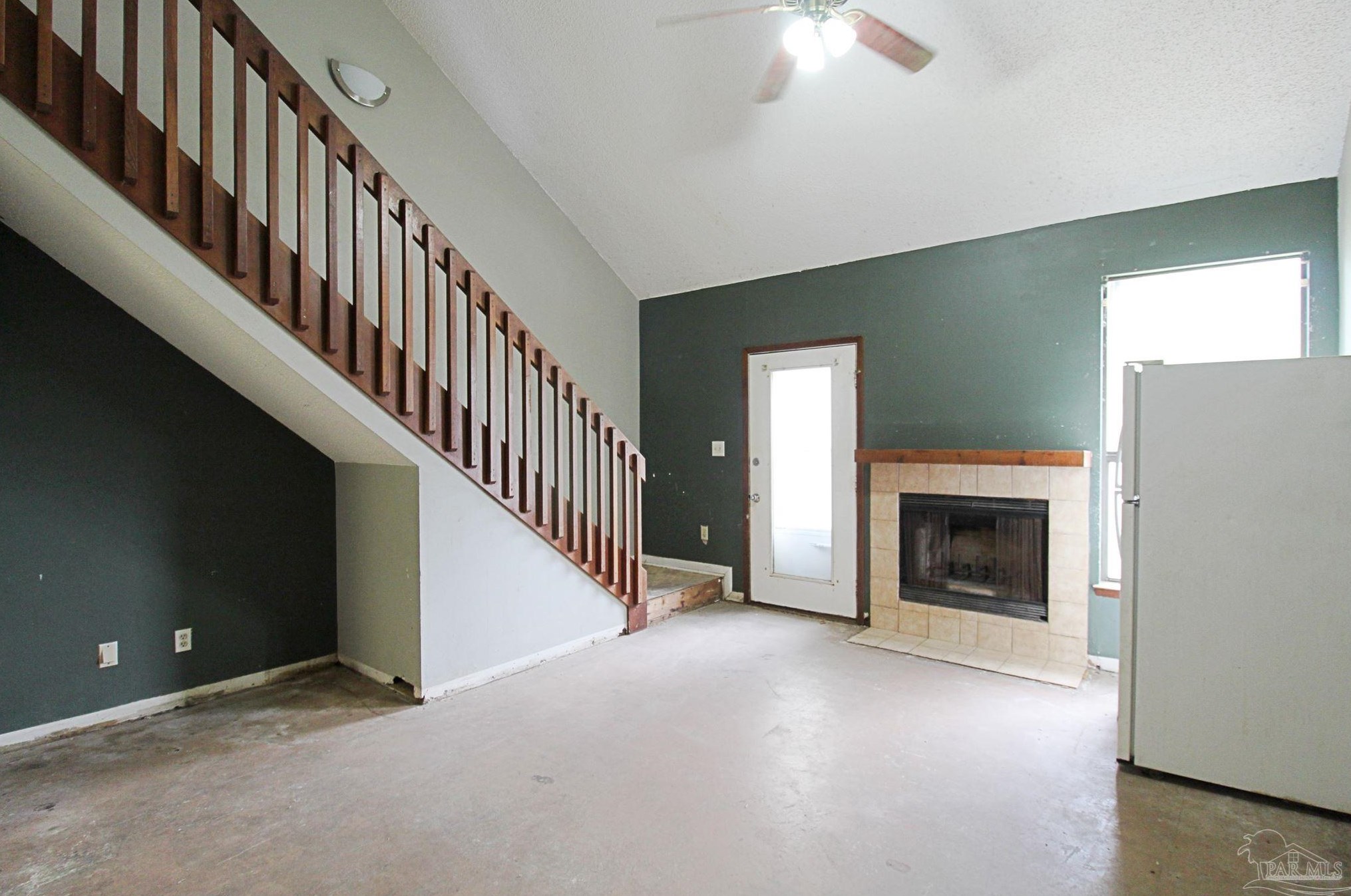 7257 Lago Vista Ct, Pensacola, FL 32506-5681