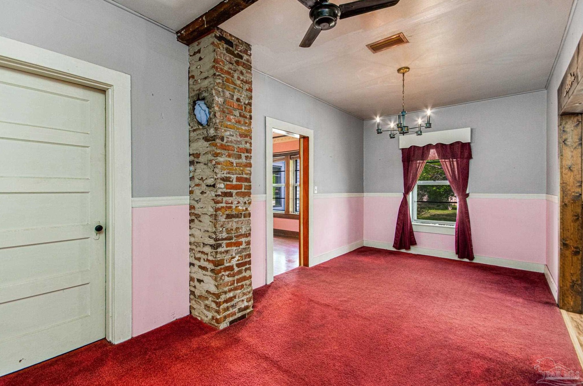 5001 Bellview Ave, Pensacola FL 32526-9437 exterior