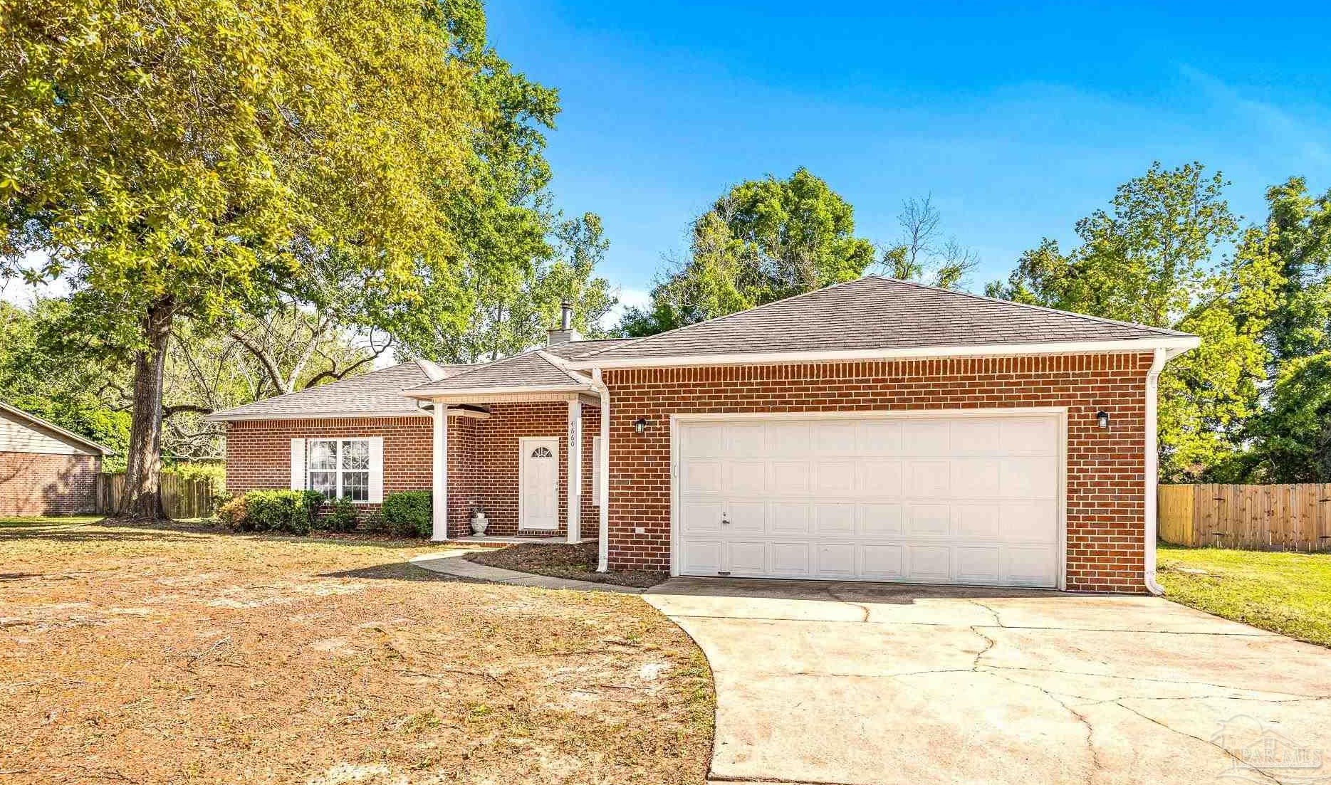 4660 Laquinta Ct, Milton, FL 32571