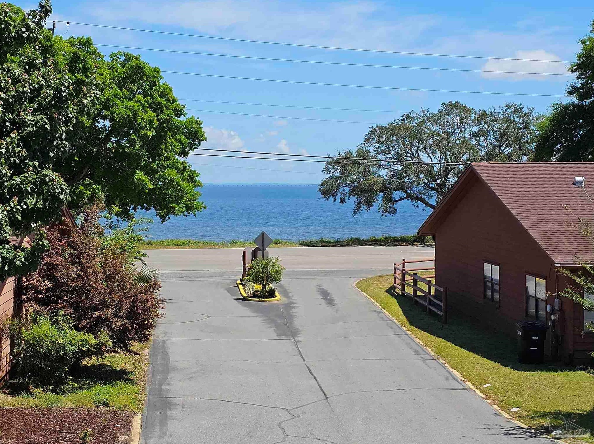2335 Sugartree Ave, Pensacola, FL 32503-6274