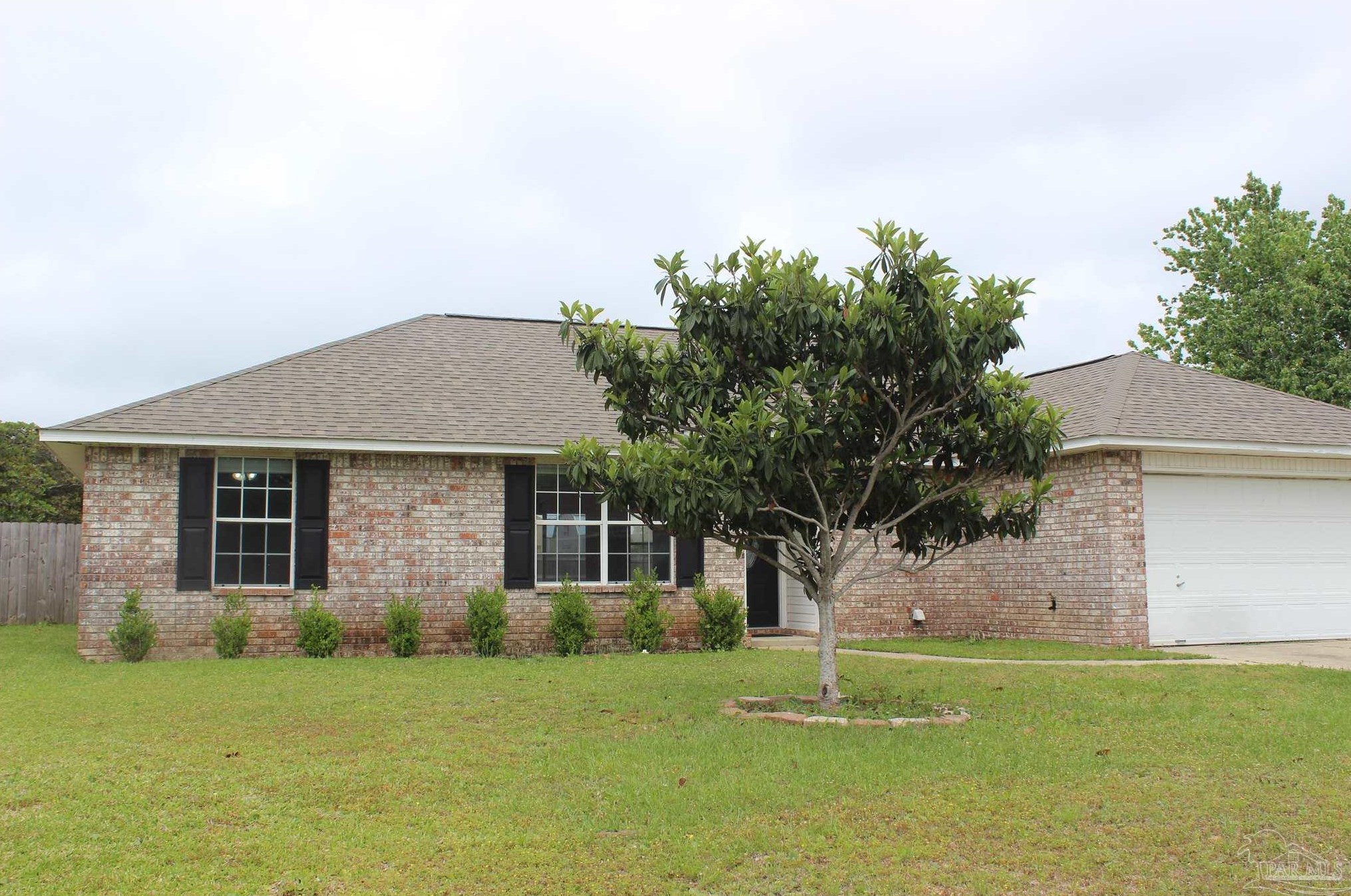 2111 Coral Creek Dr, Pensacola, FL 32506