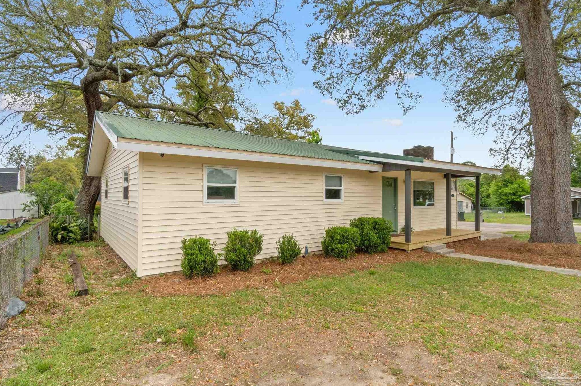 1506 Dana St, Pensacola, FL 32514-5540