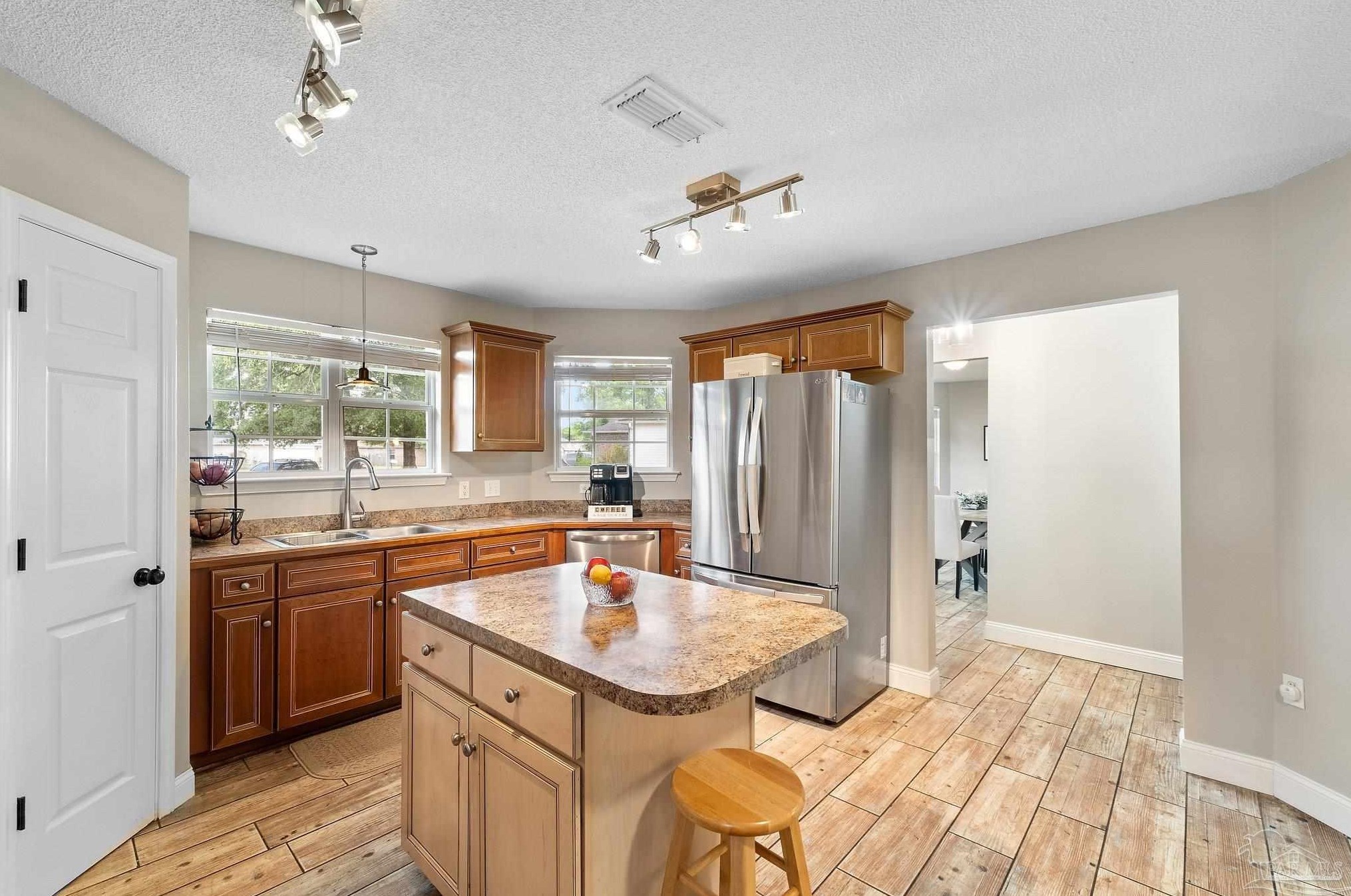 7036 Tylerwood Ct, Milton FL  32570-3294 exterior
