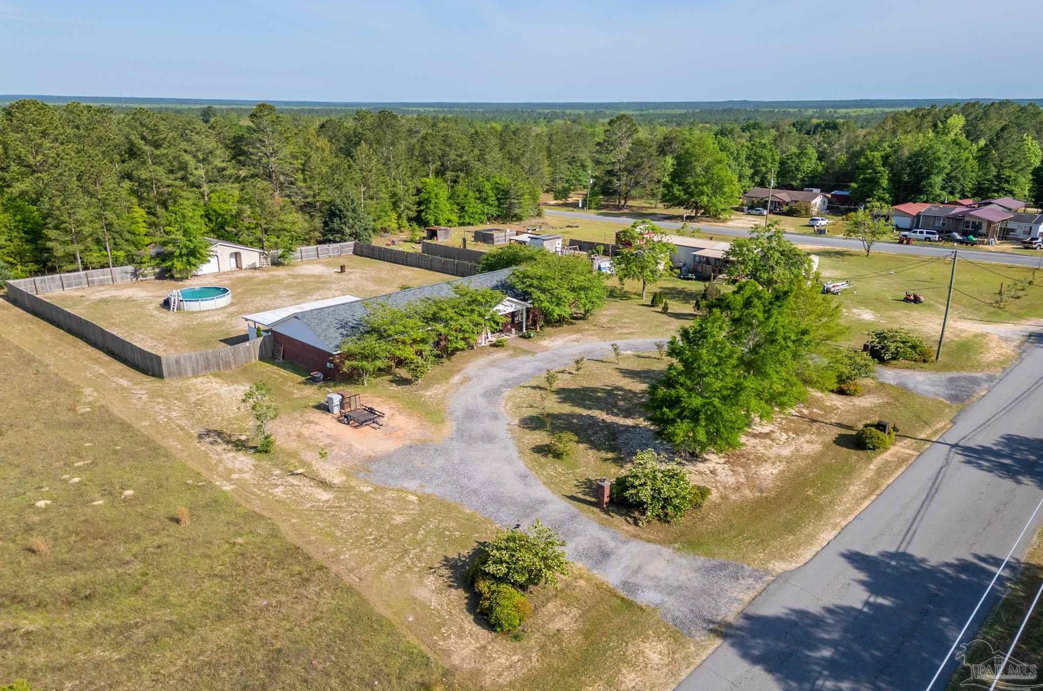 4624 Farm Life Rd, Milton FL  32583-9477 exterior