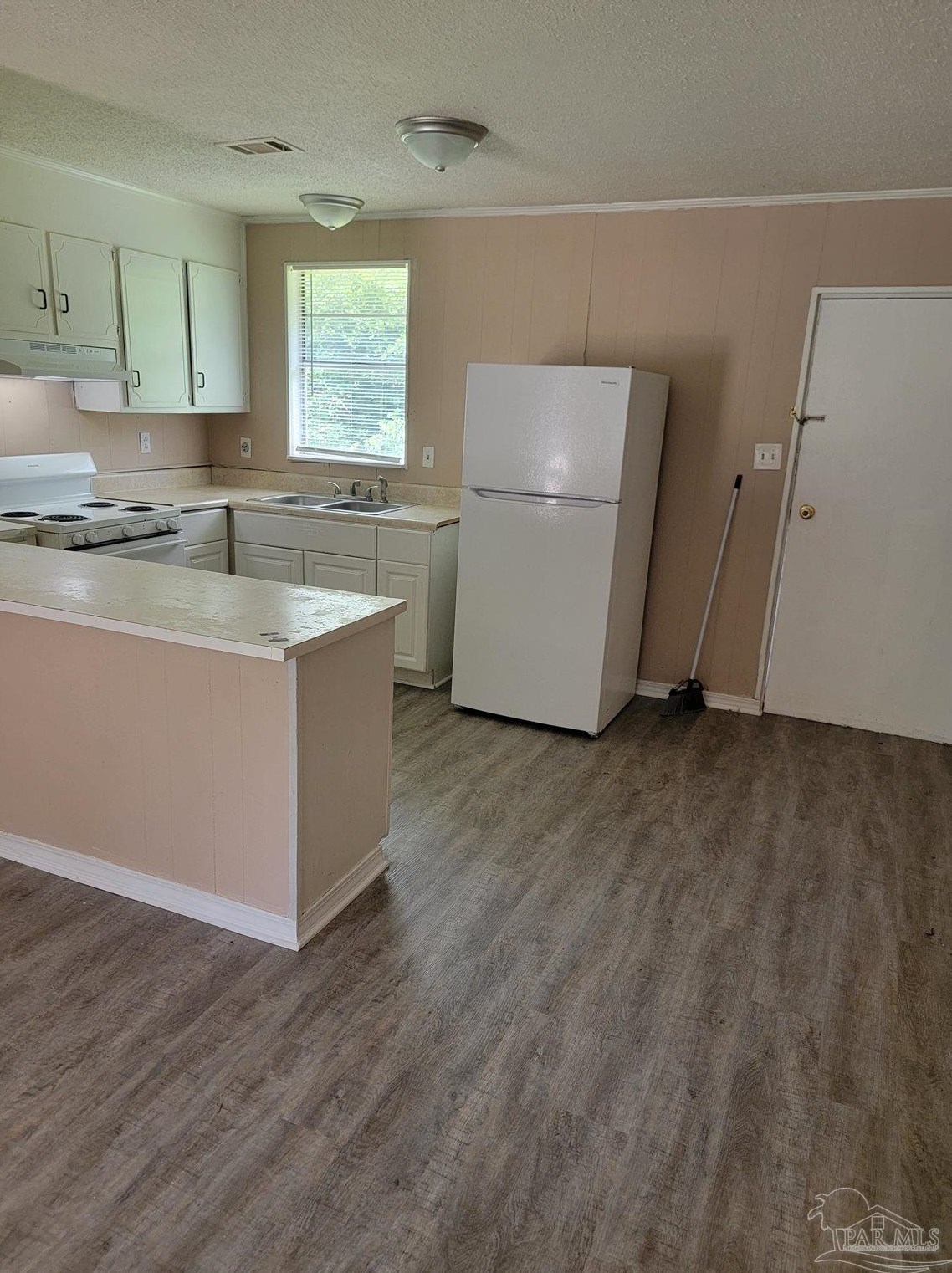 671 E Olive Rd #5, Pensacola, FL 32514