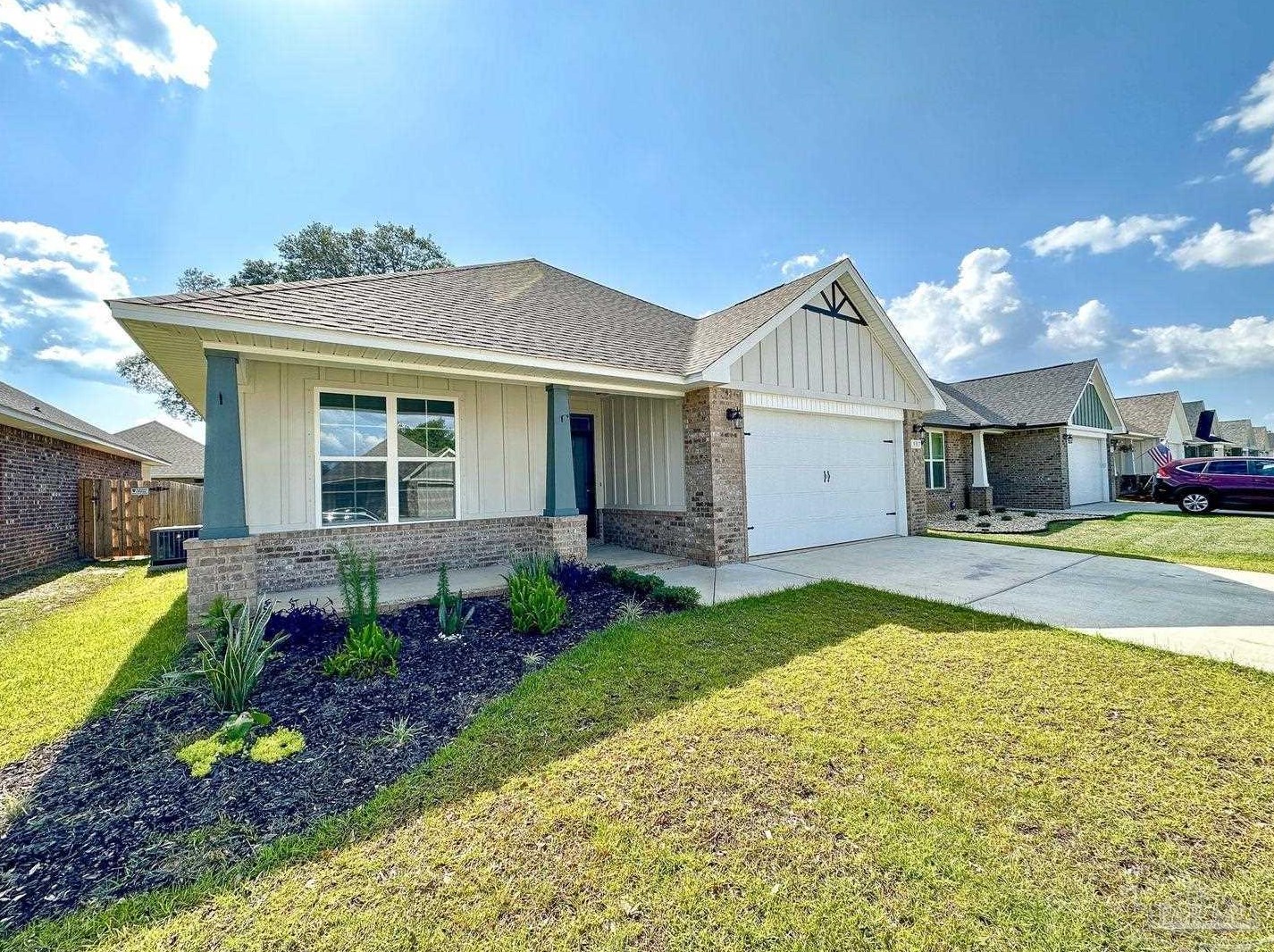 5317 Parkside Dr, Milton, FL 32571