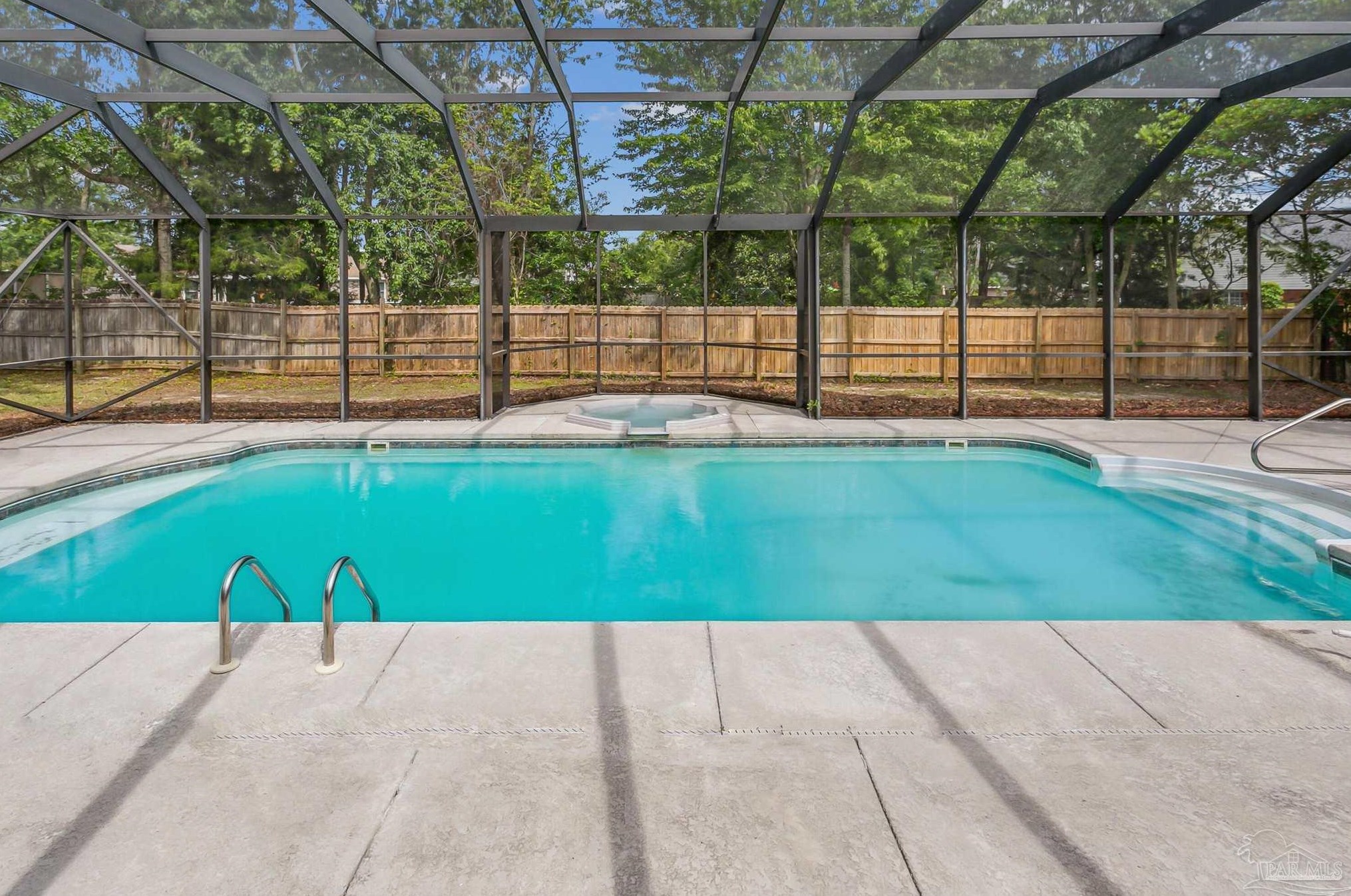 5630 Sandstone Dr, Milton, FL 32571-9594