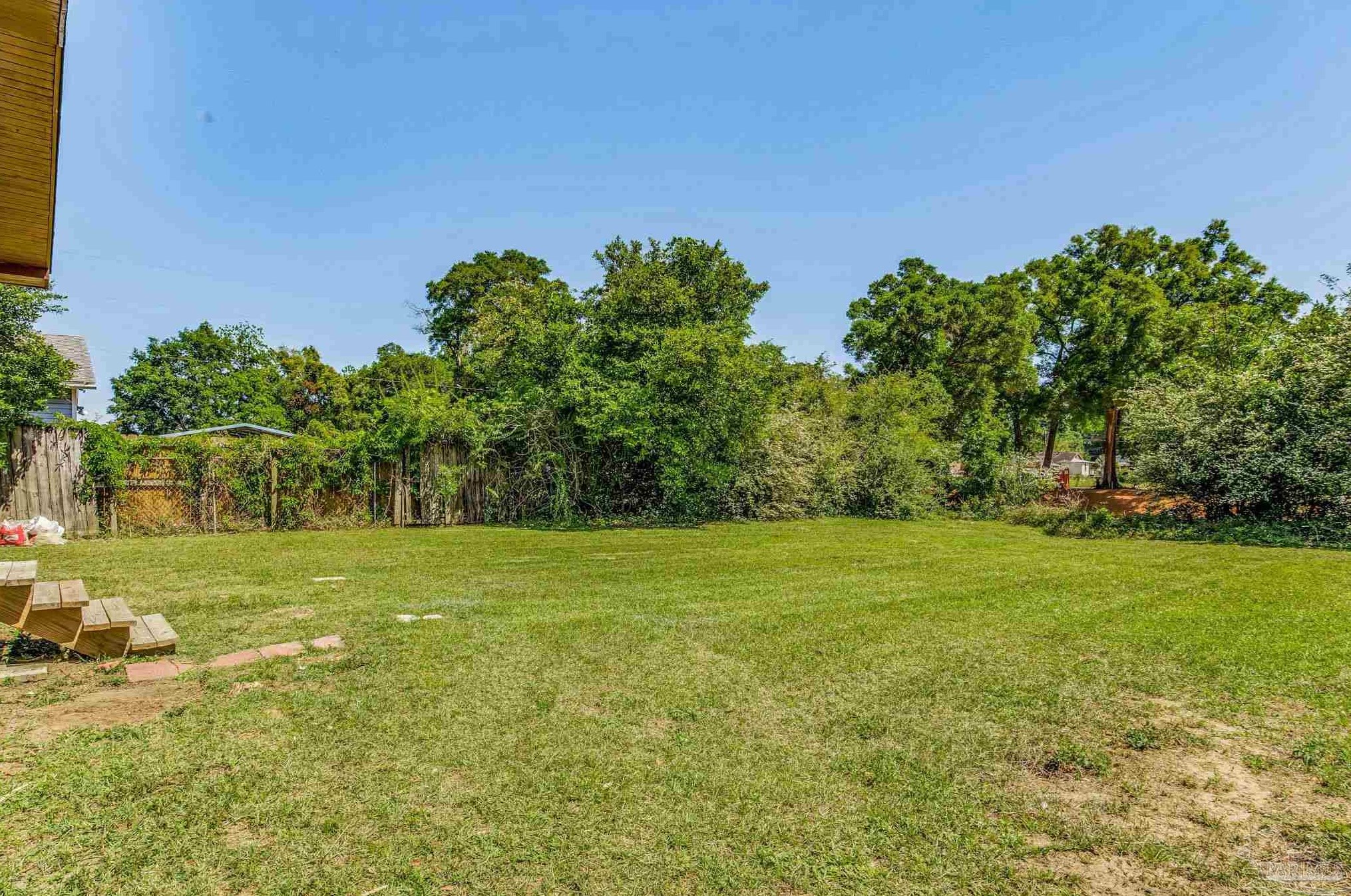 2305 Mallory St, Pensacola FL  32505-6021 exterior