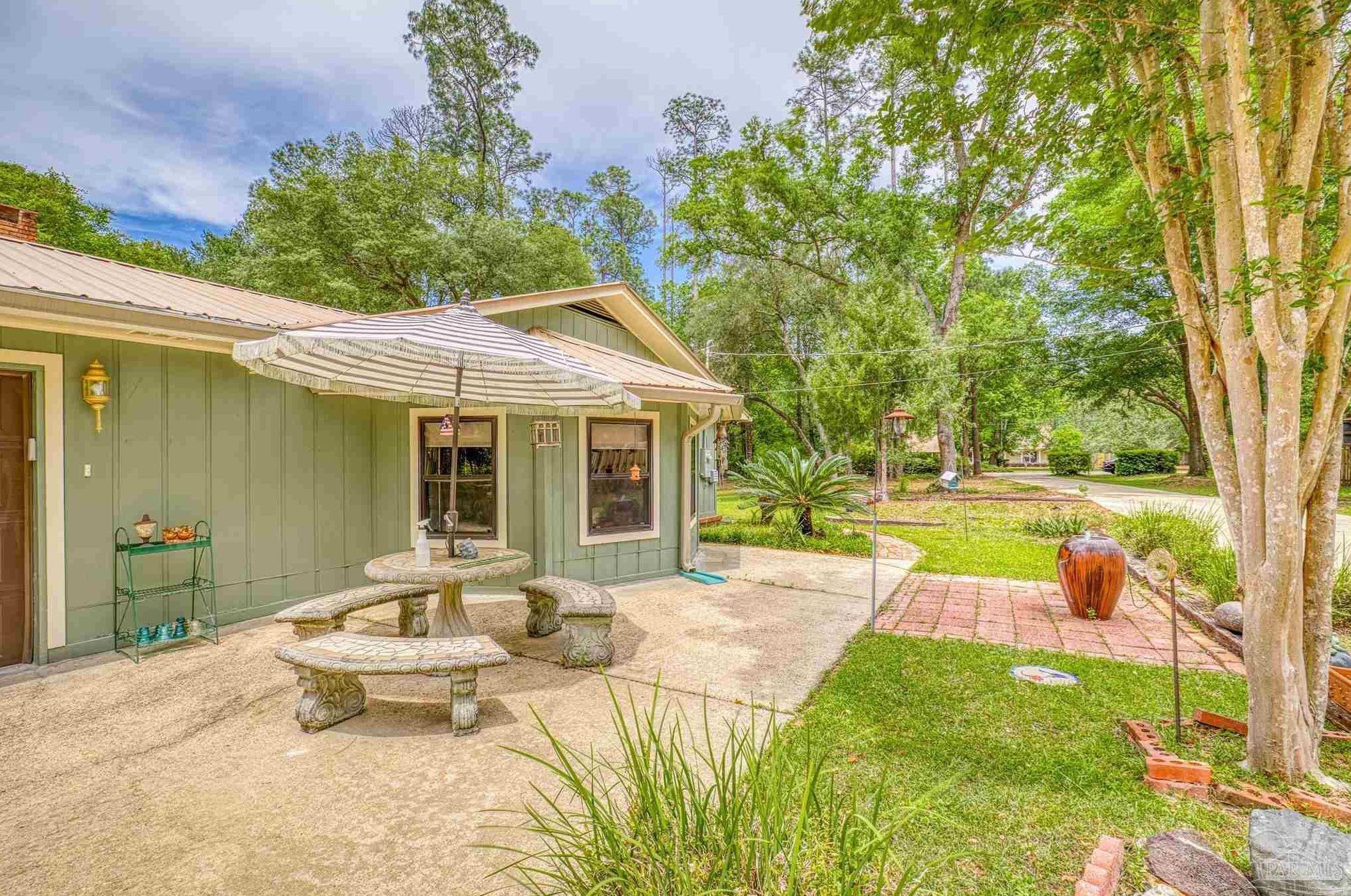 5461 Pine Barron Rd, Milton FL  32570-8246 exterior