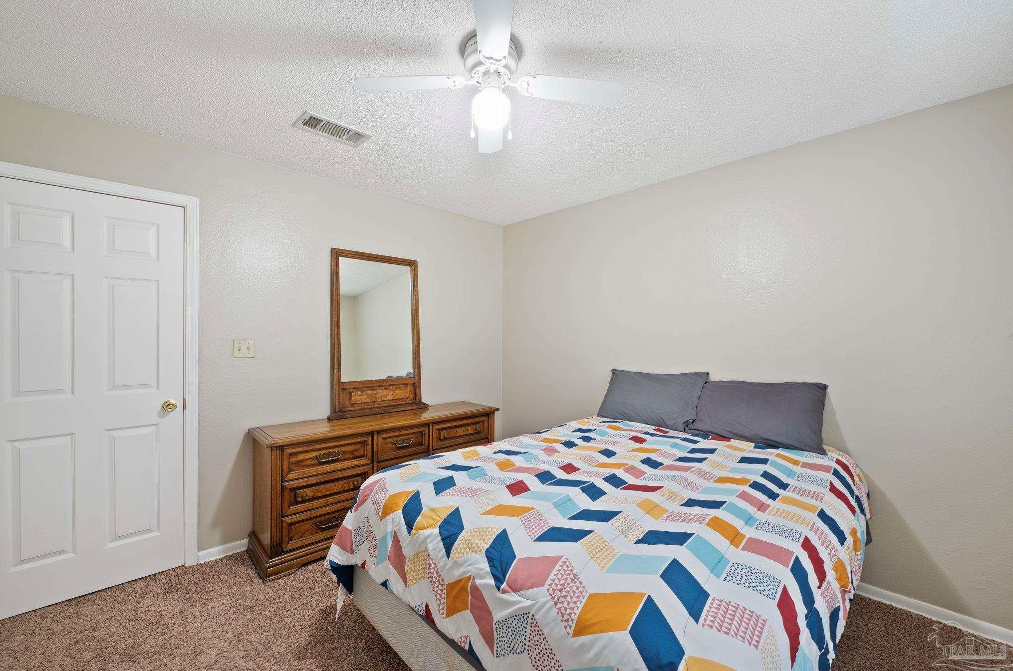 5491 Rowe Trl, Milton FL  32571-9556 exterior