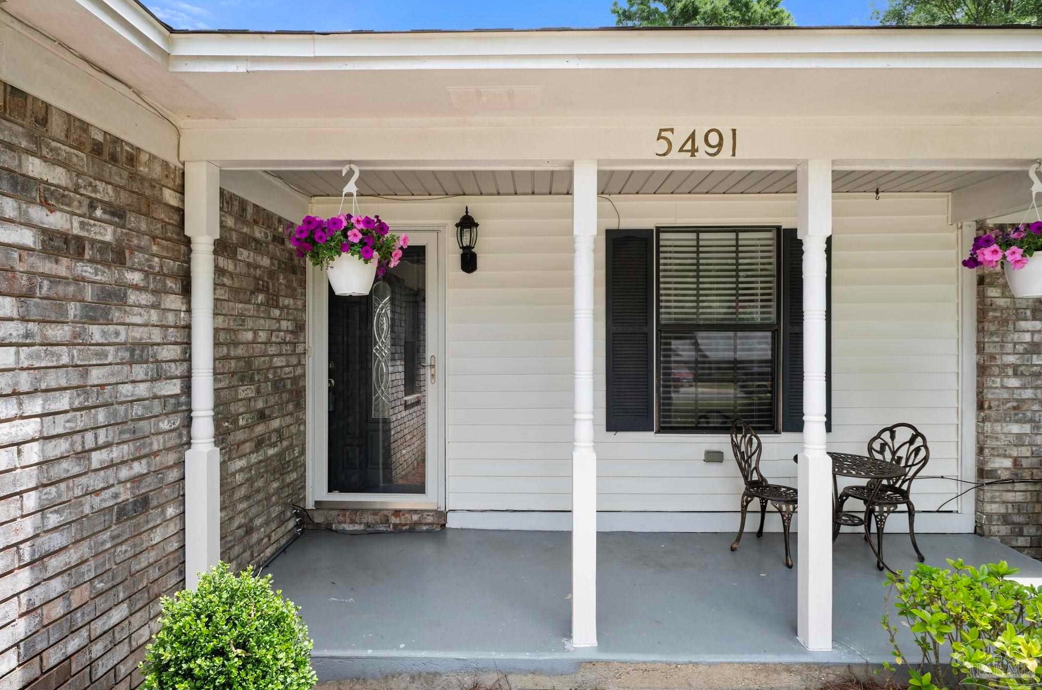 5491 Rowe Trl, Milton FL  32571-9556 exterior