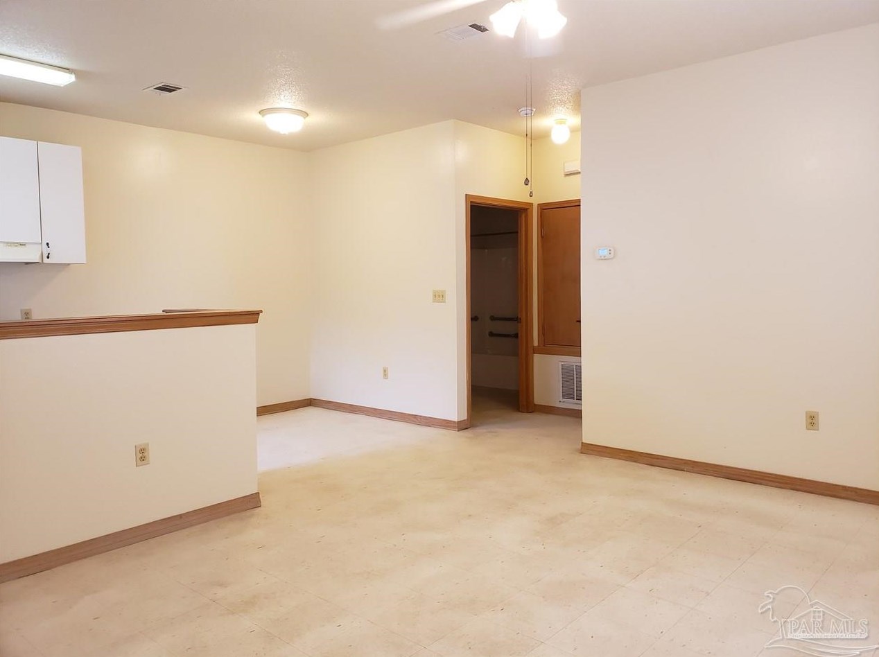 5018 Lillian Hwy, Pensacola, FL 32506-6411