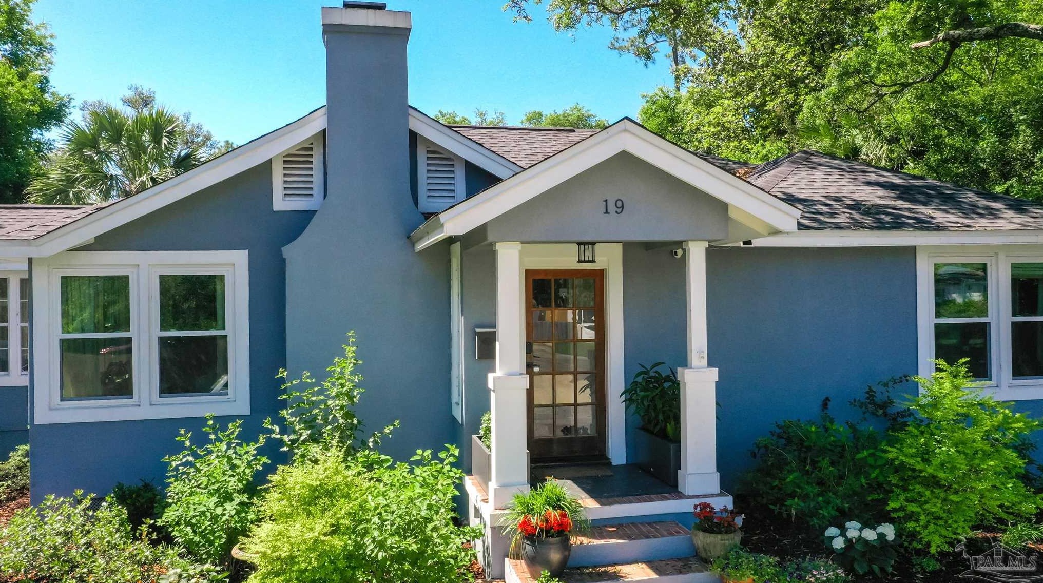 19 Lakeview Ave, Pensacola, FL 32501-2128
