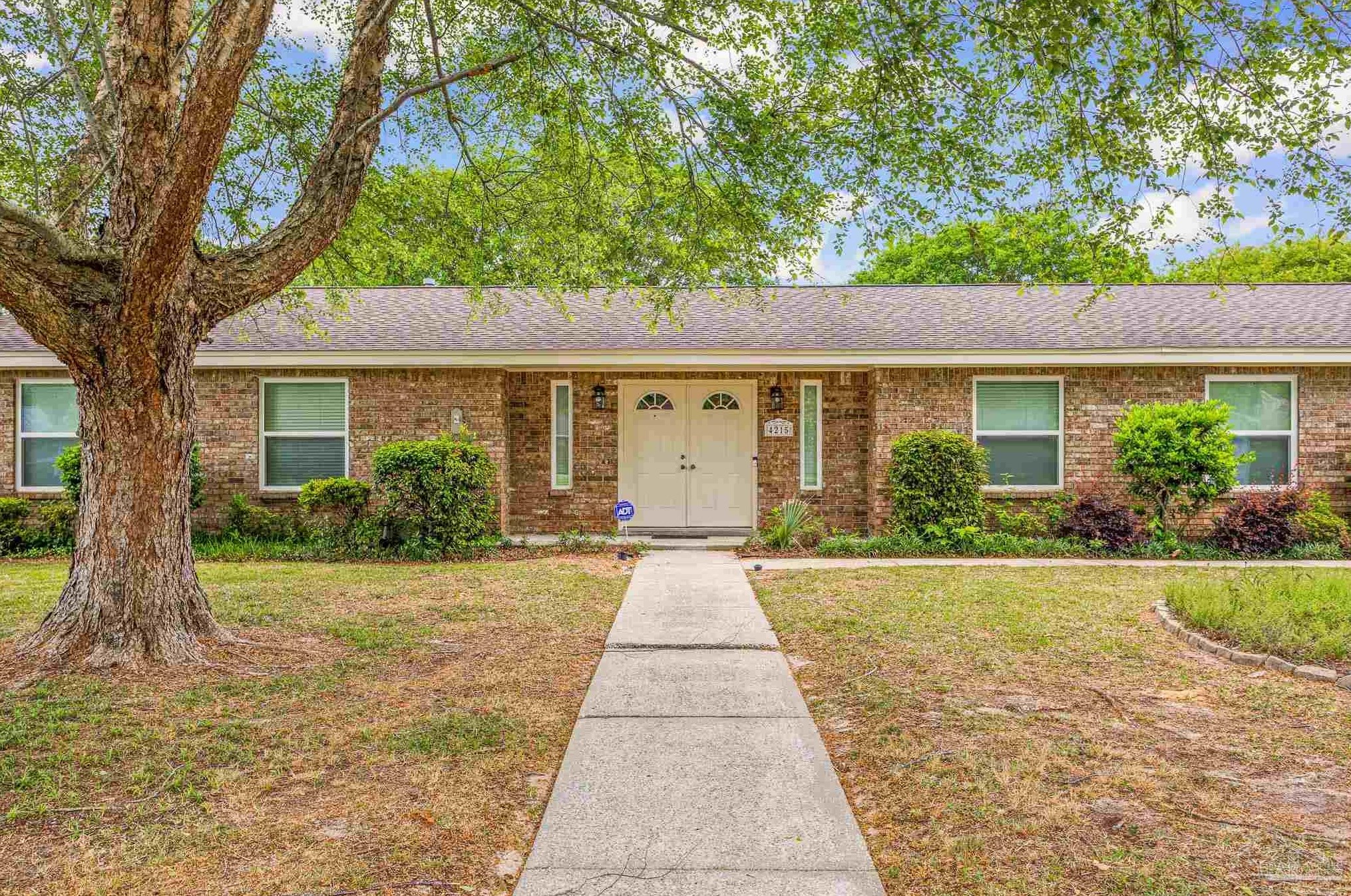 4215 April Rd, Pensacola, FL 32504