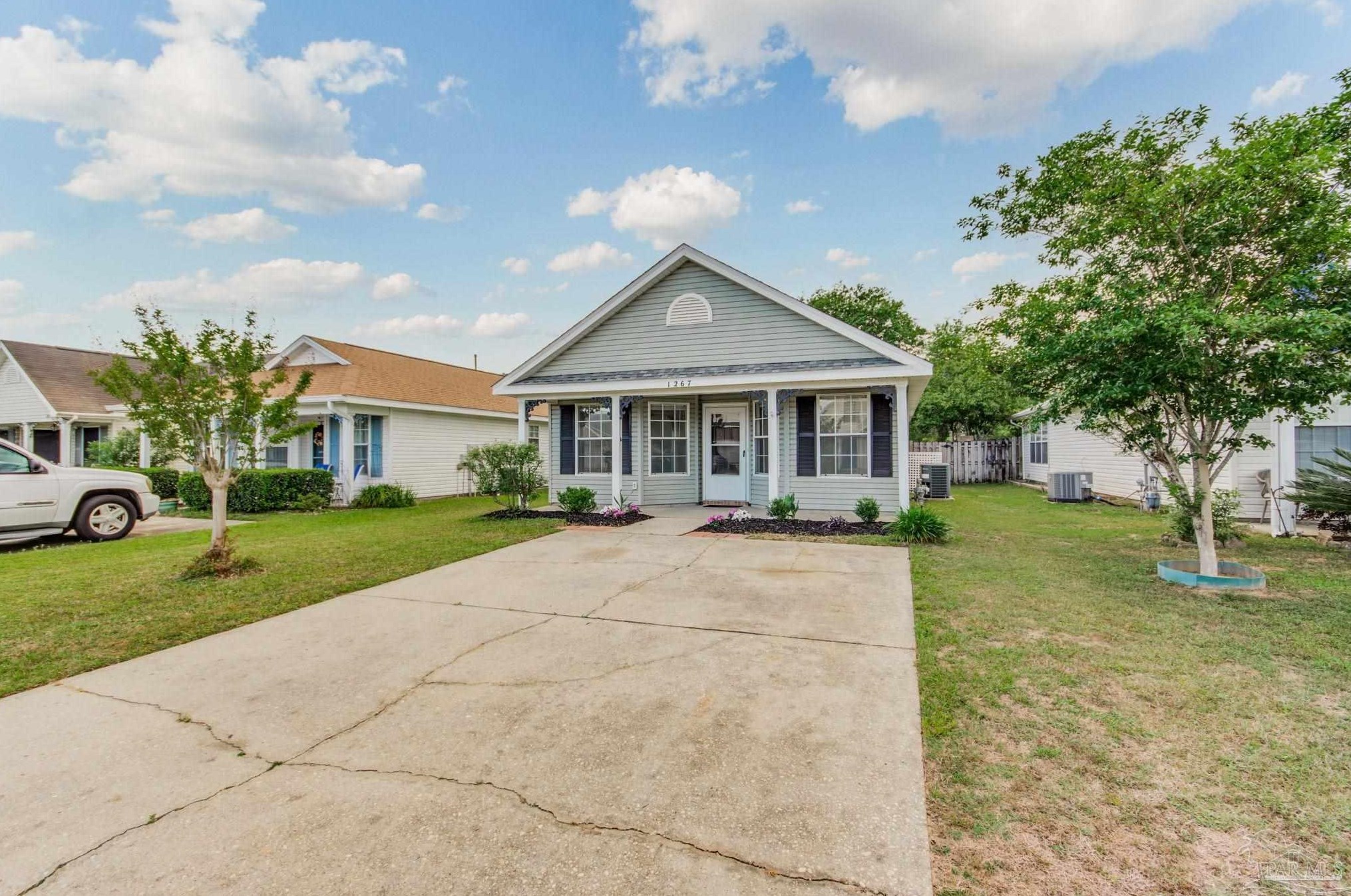 1267 Jasper St, Cantonment FL  32533-7793 exterior