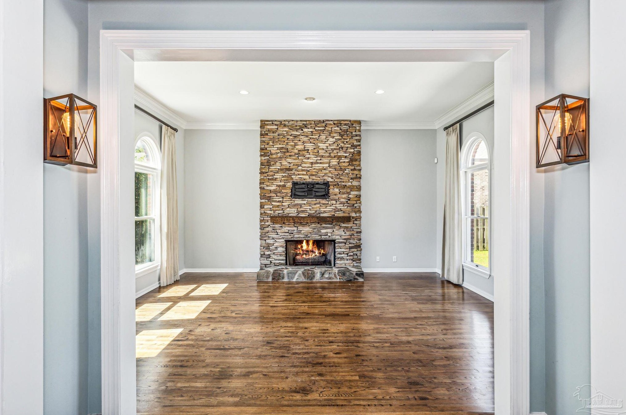 3829 Scenic Hwy, Pensacola FL  32504-9008 exterior