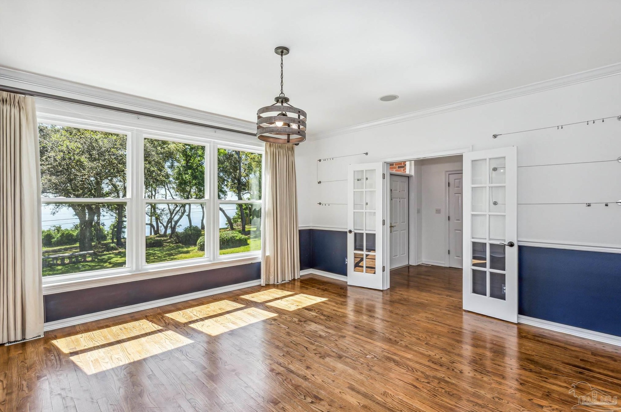 3829 Scenic Hwy, Pensacola FL  32504-9008 exterior