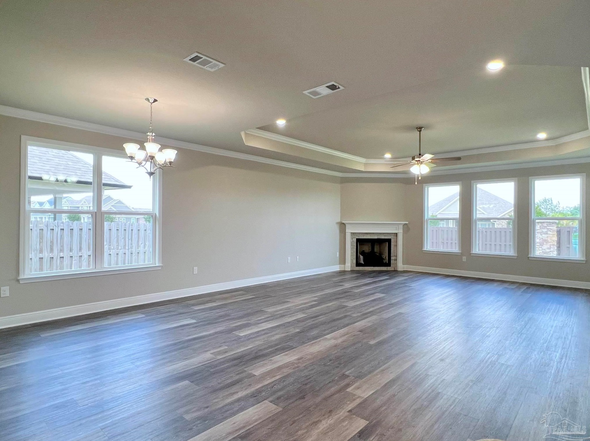 2302 Habersham Ln, Cantonment, FL 32533