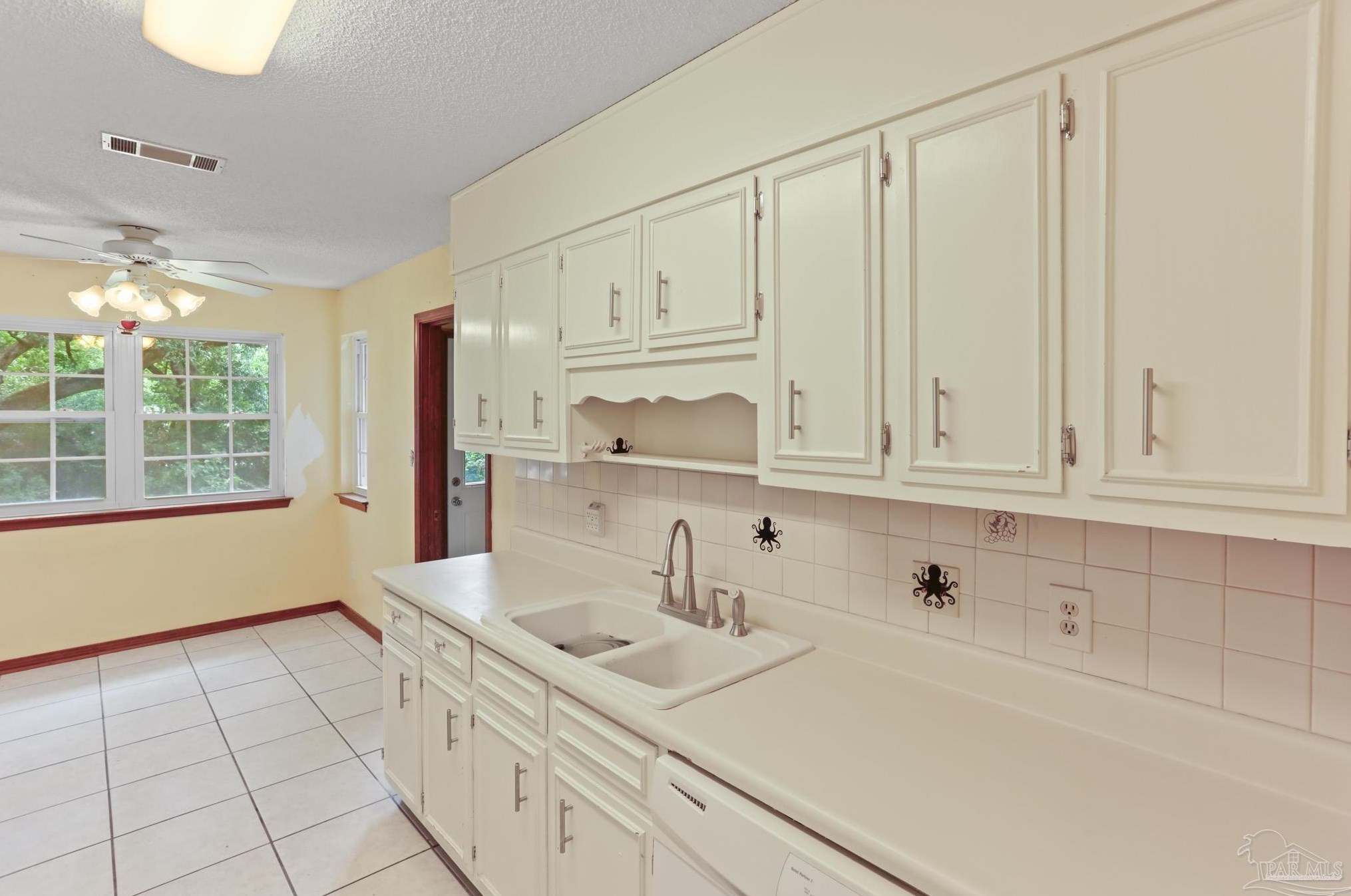 9826 Hollowbrook Dr, Pensacola, FL 32514-1665