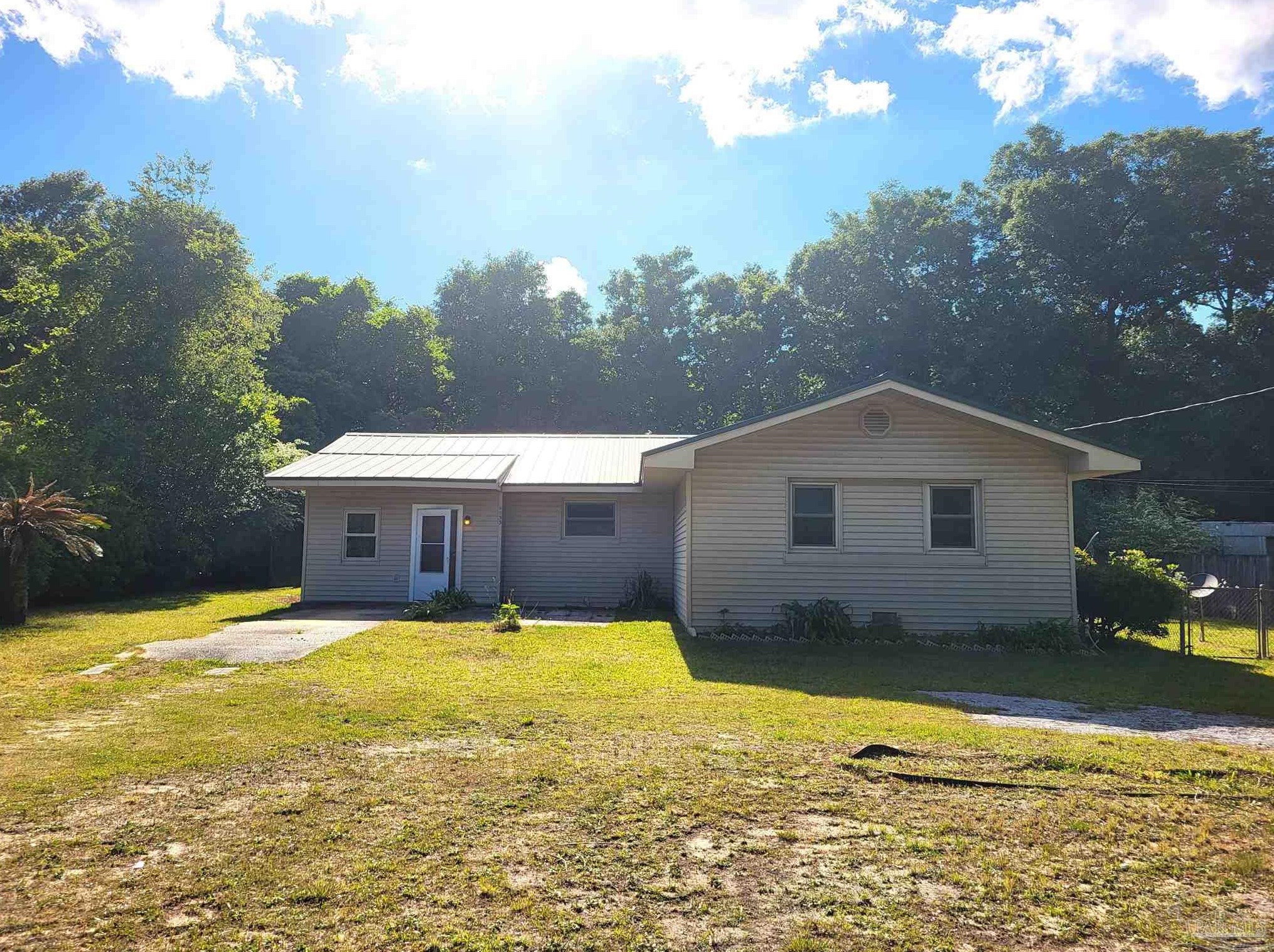 4533 Trice Rd, Milton, FL 32571