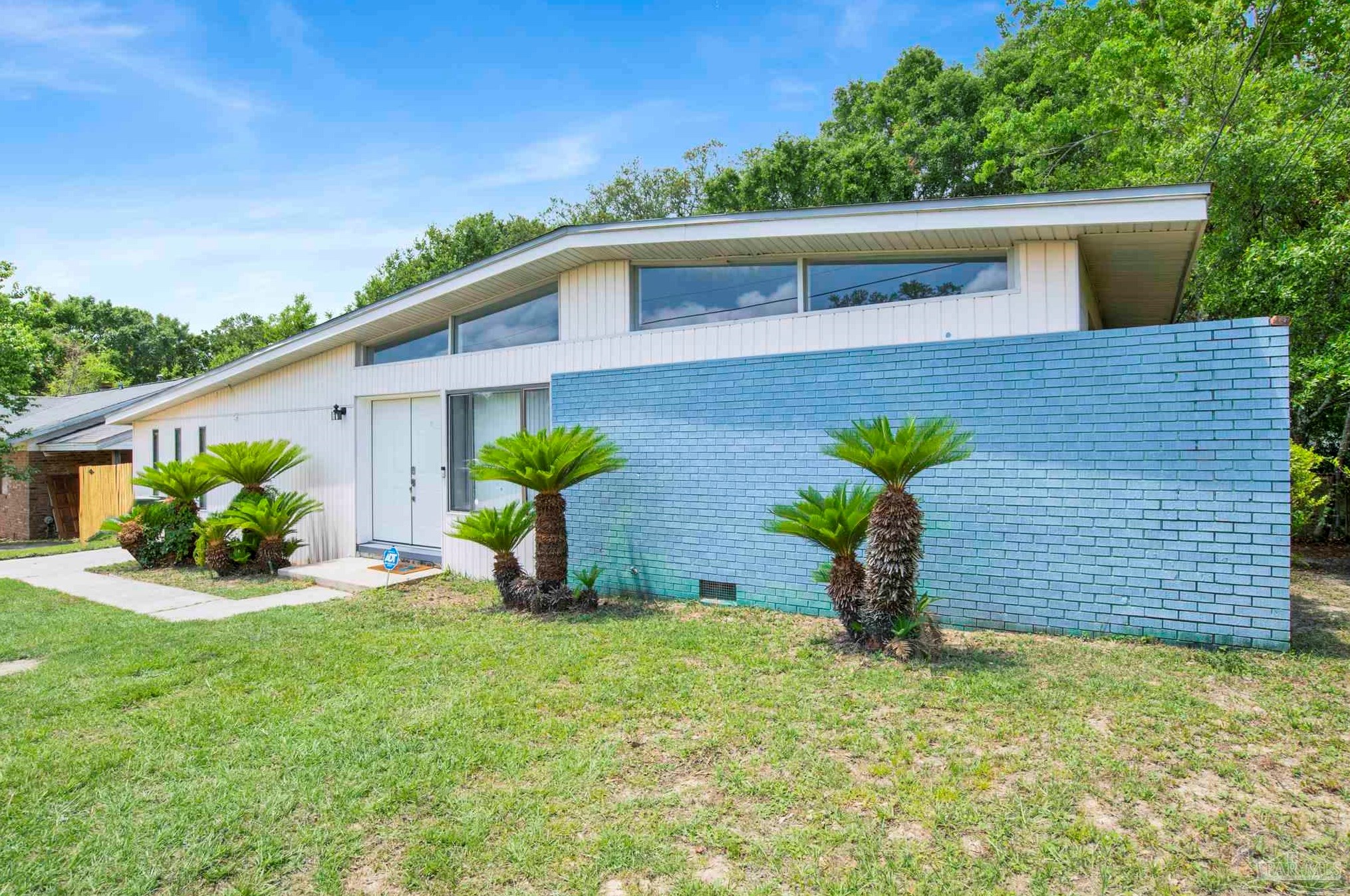 6307 Fairview Dr, Pensacola, FL 32505-2056