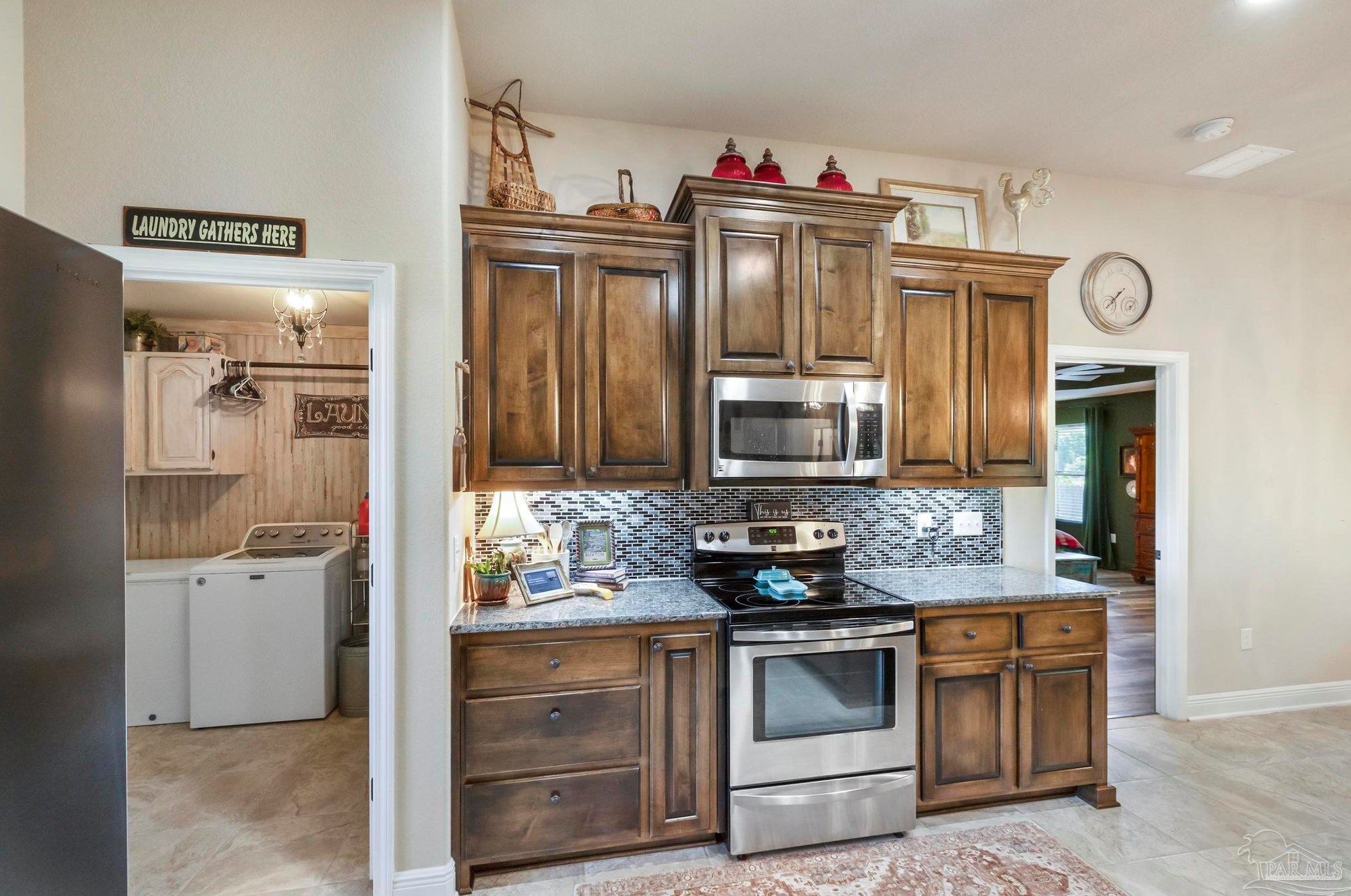 6102 Winchester Cir, Milton FL  32570-8914 exterior