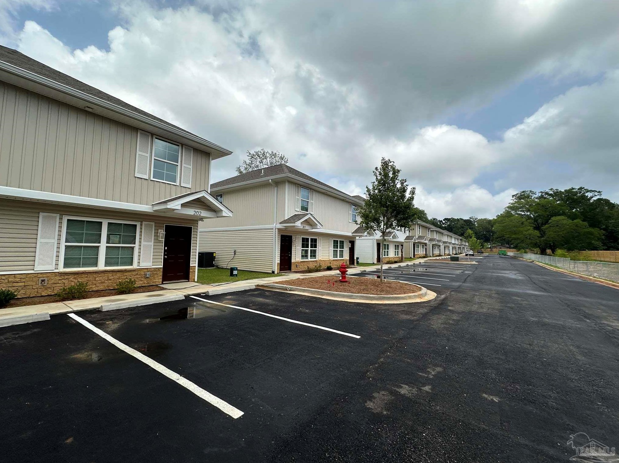 9906 Holsberry #201, Pensacola, FL 32534