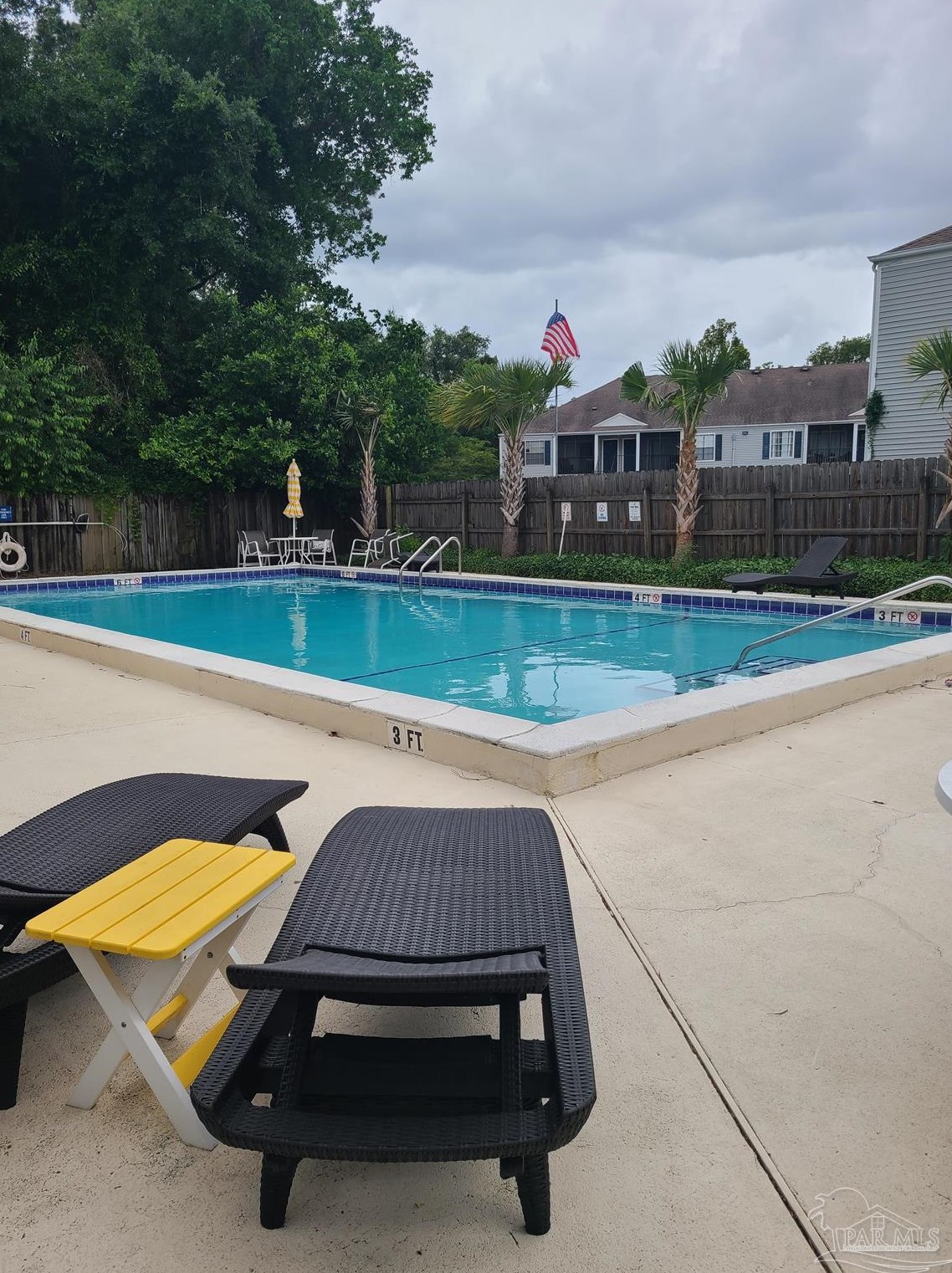 2201 Scenic Hwy, Pensacola FL  32503-8000 exterior