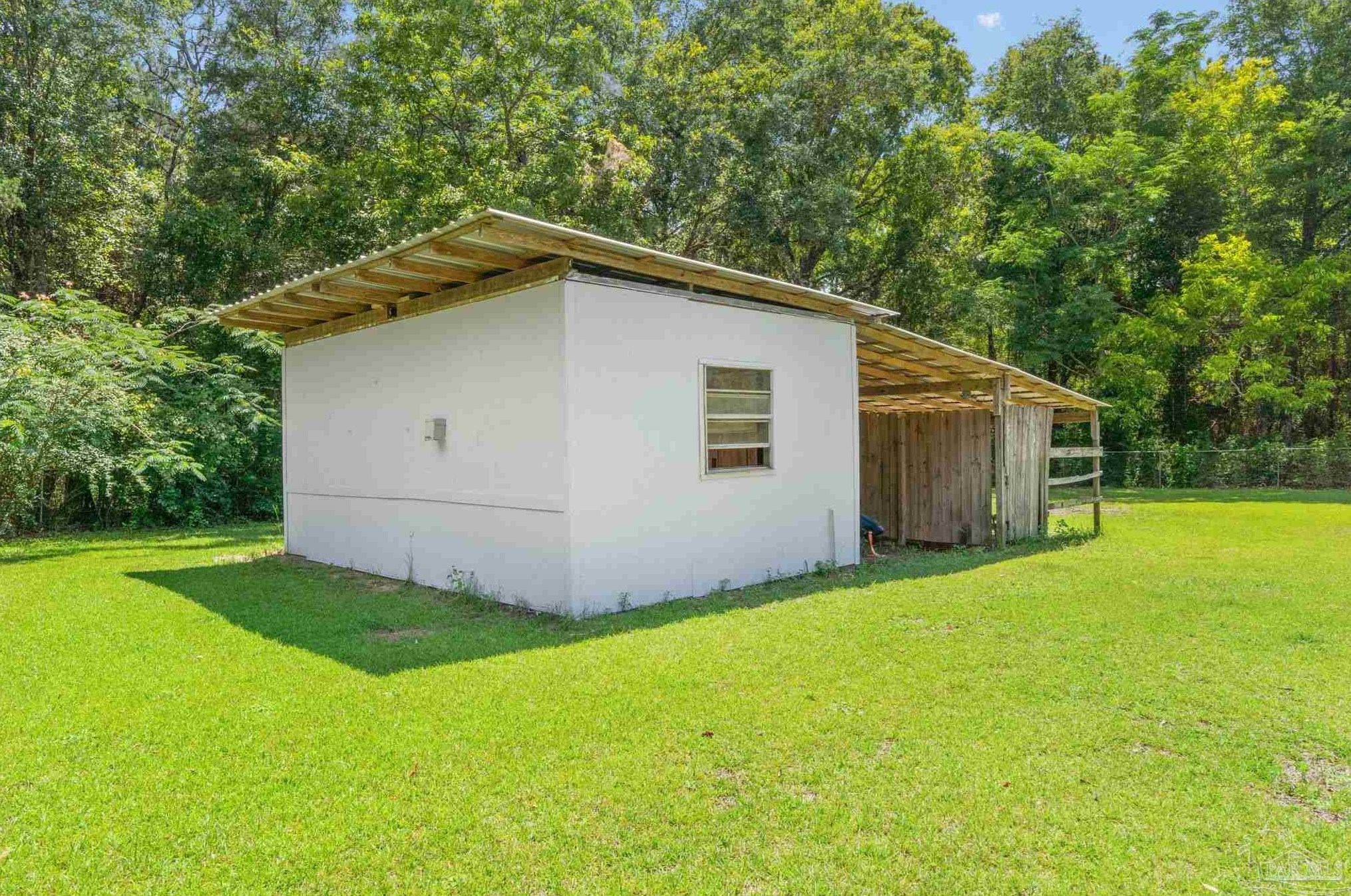 8553 Honeybee Ln, Milton FL  32583-2511 exterior