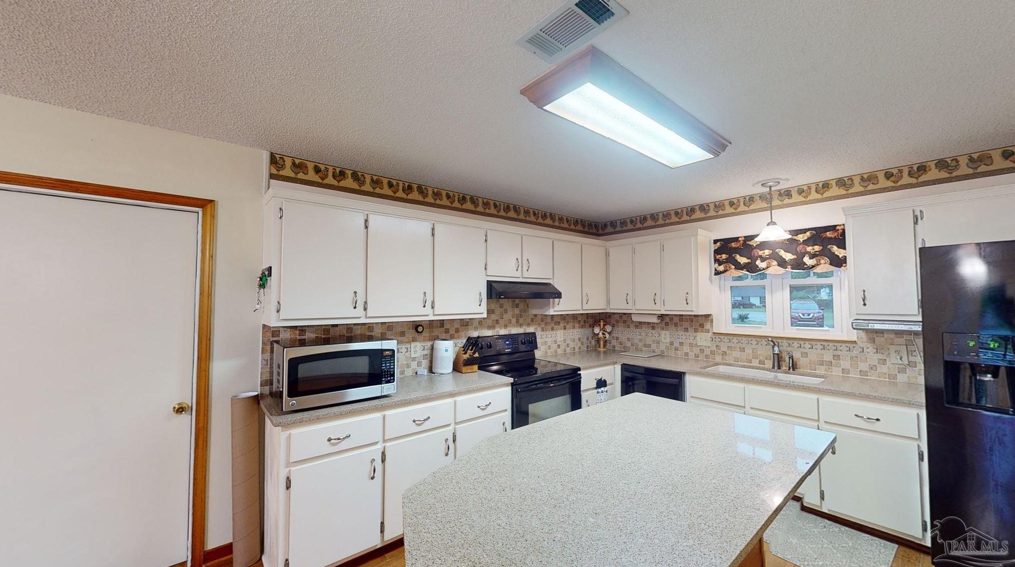 5709 Bentley Cir, Milton FL  32570-8726 exterior