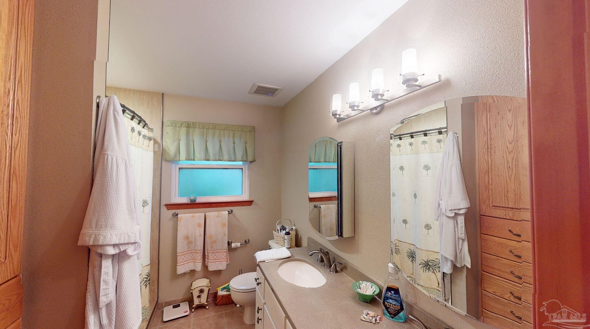 5709 Bentley Cir, Milton FL  32570-8726 exterior