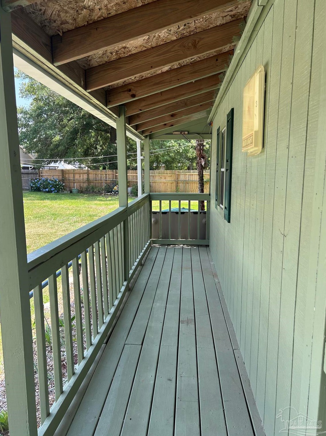 5709 Bentley Cir, Milton FL  32570-8726 exterior