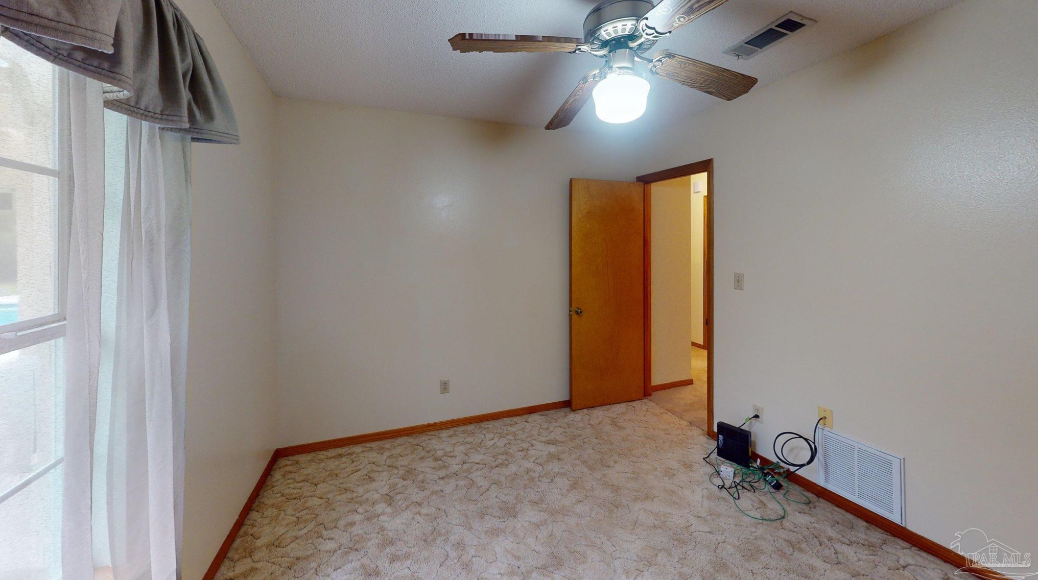 5709 Bentley Cir, Milton FL  32570-8726 exterior