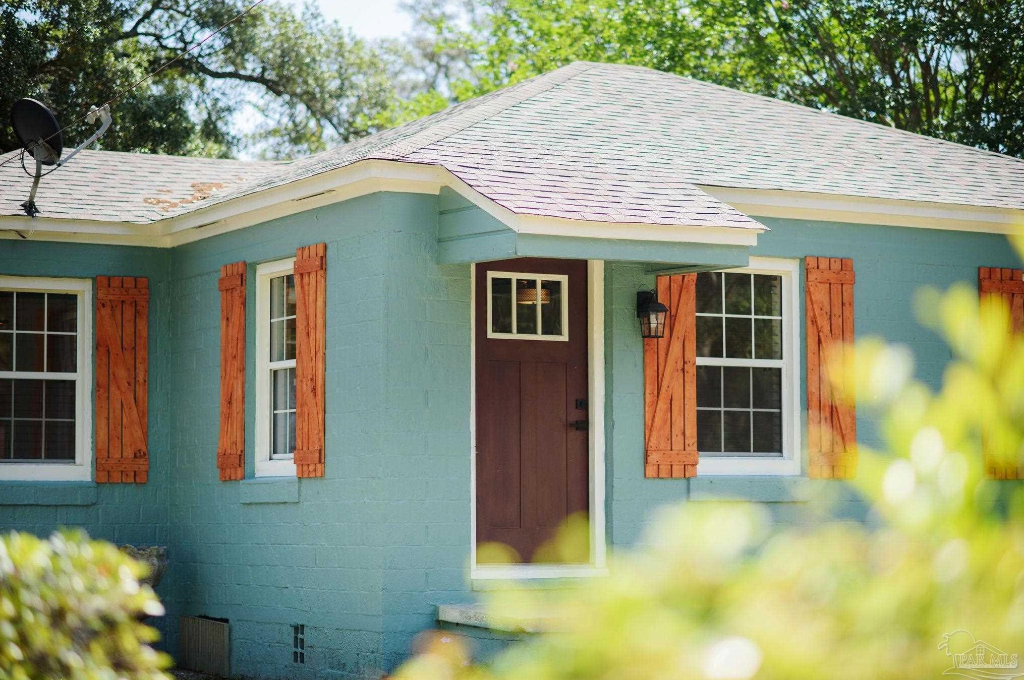 540 1st St, Pensacola, FL 32507-3308