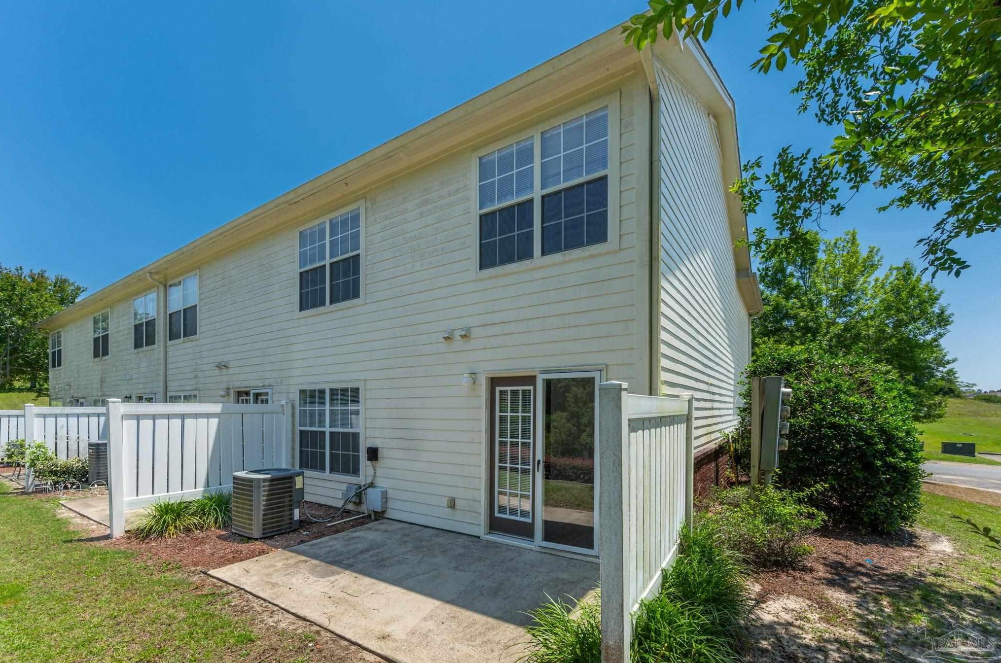507 Wingspan Way, Crestview, FL 32536-2255