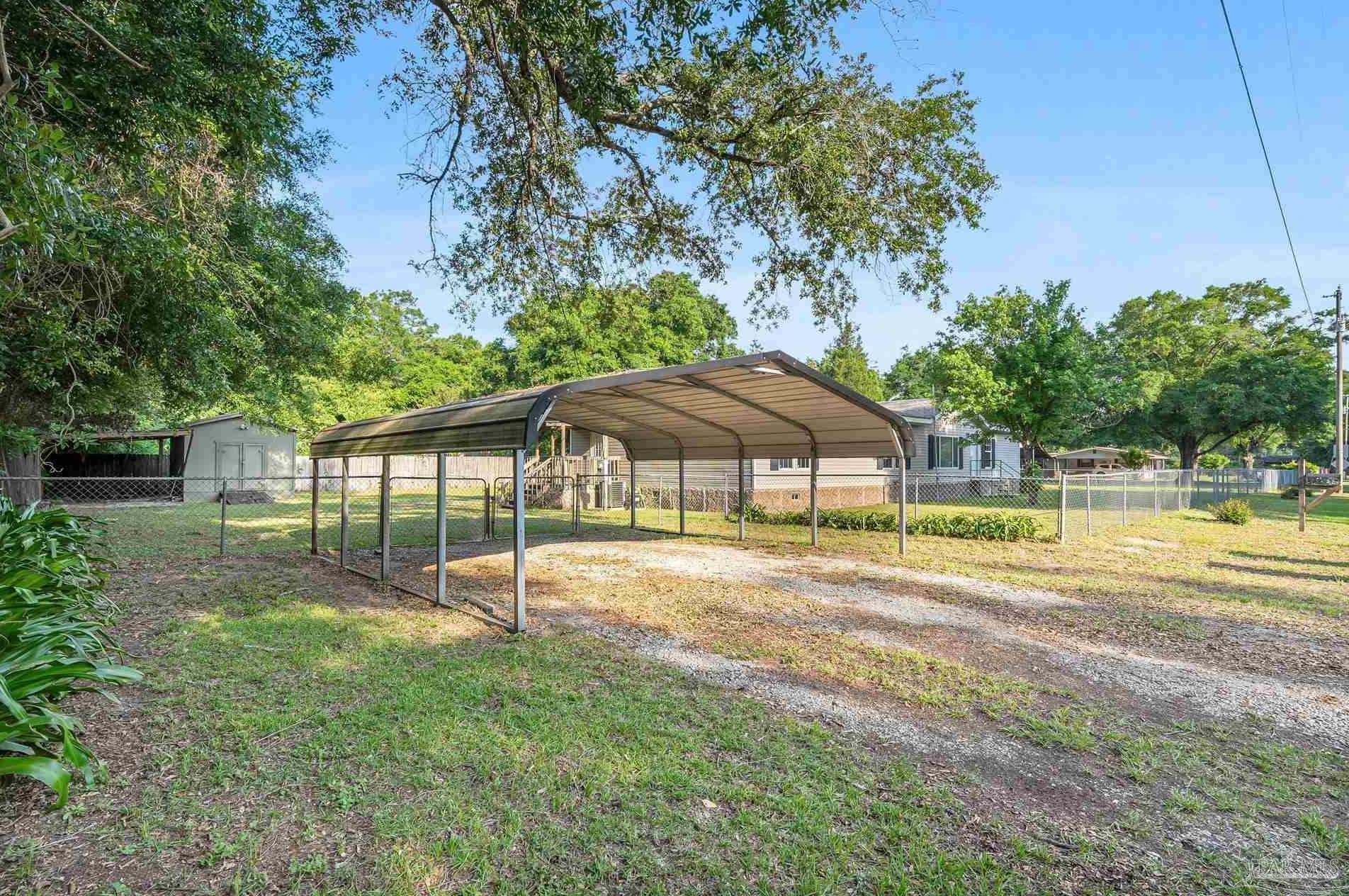 4426 Oak Forest Dr, Milton, FL 32570