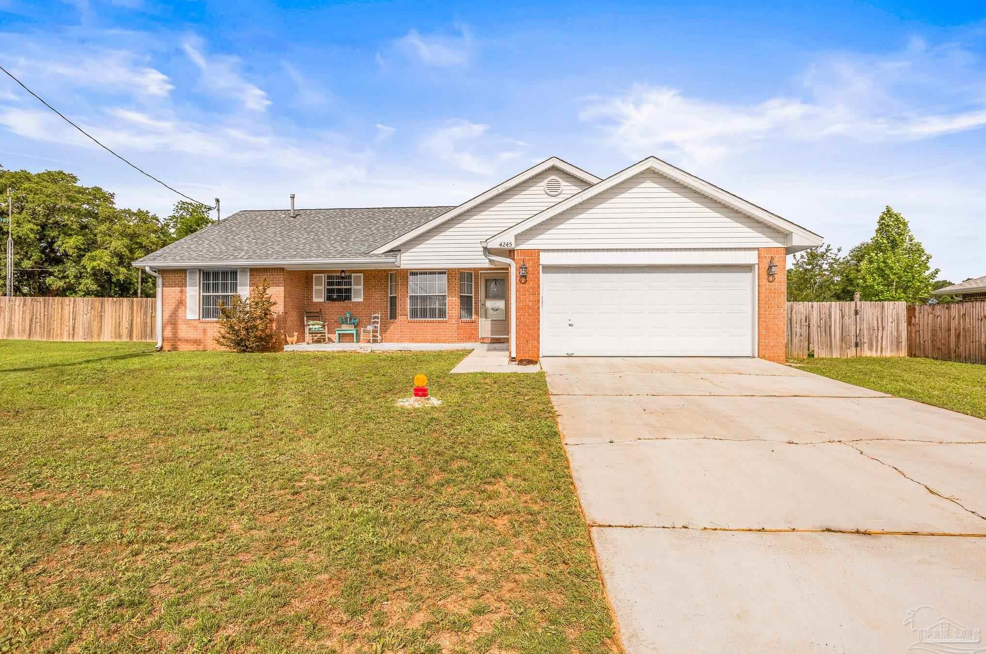 4245 Frasier Ln, Milton, FL 32571-6249