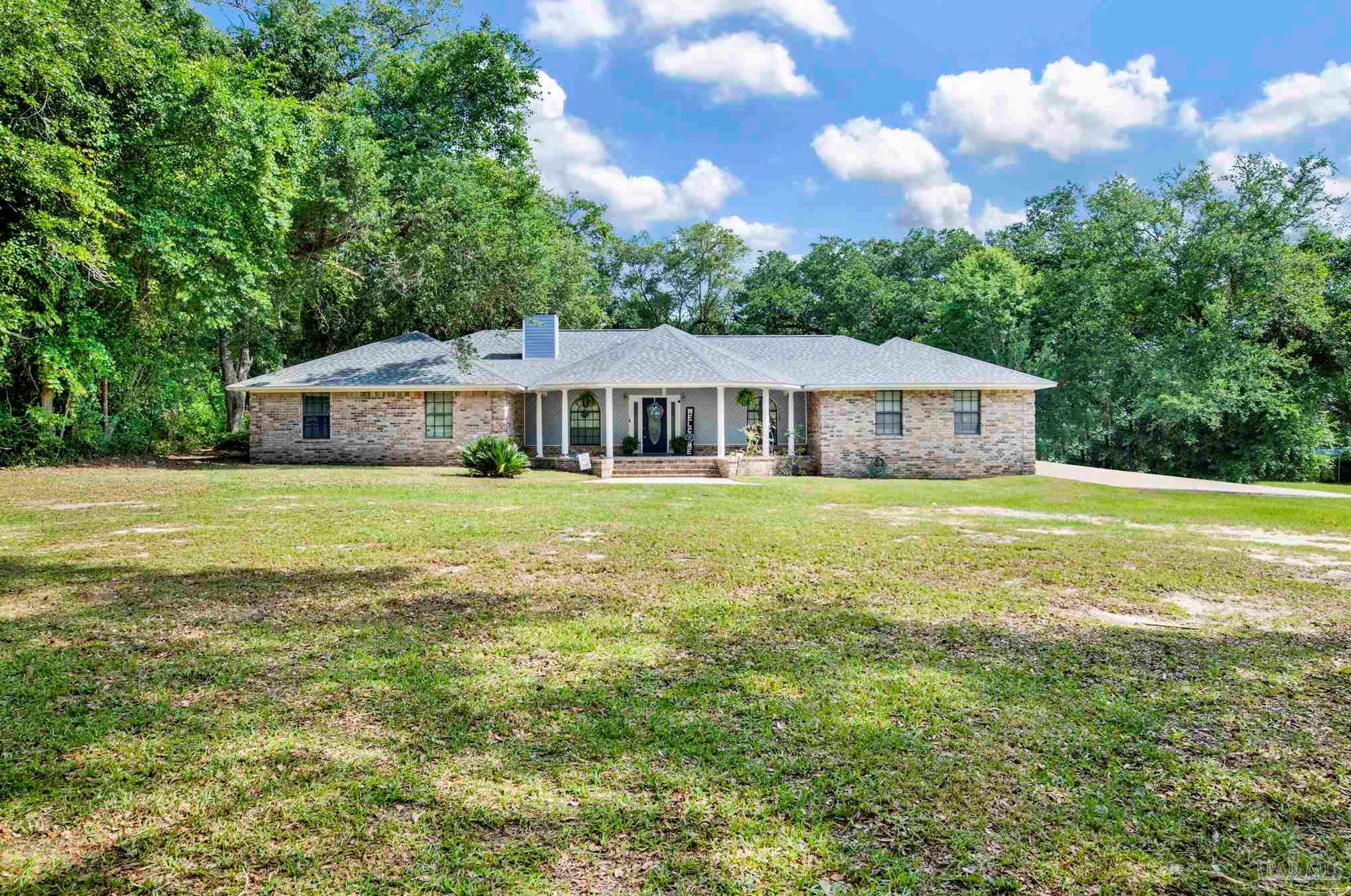 3220 Dunaway Ln, Pensacola, FL 32526-9324