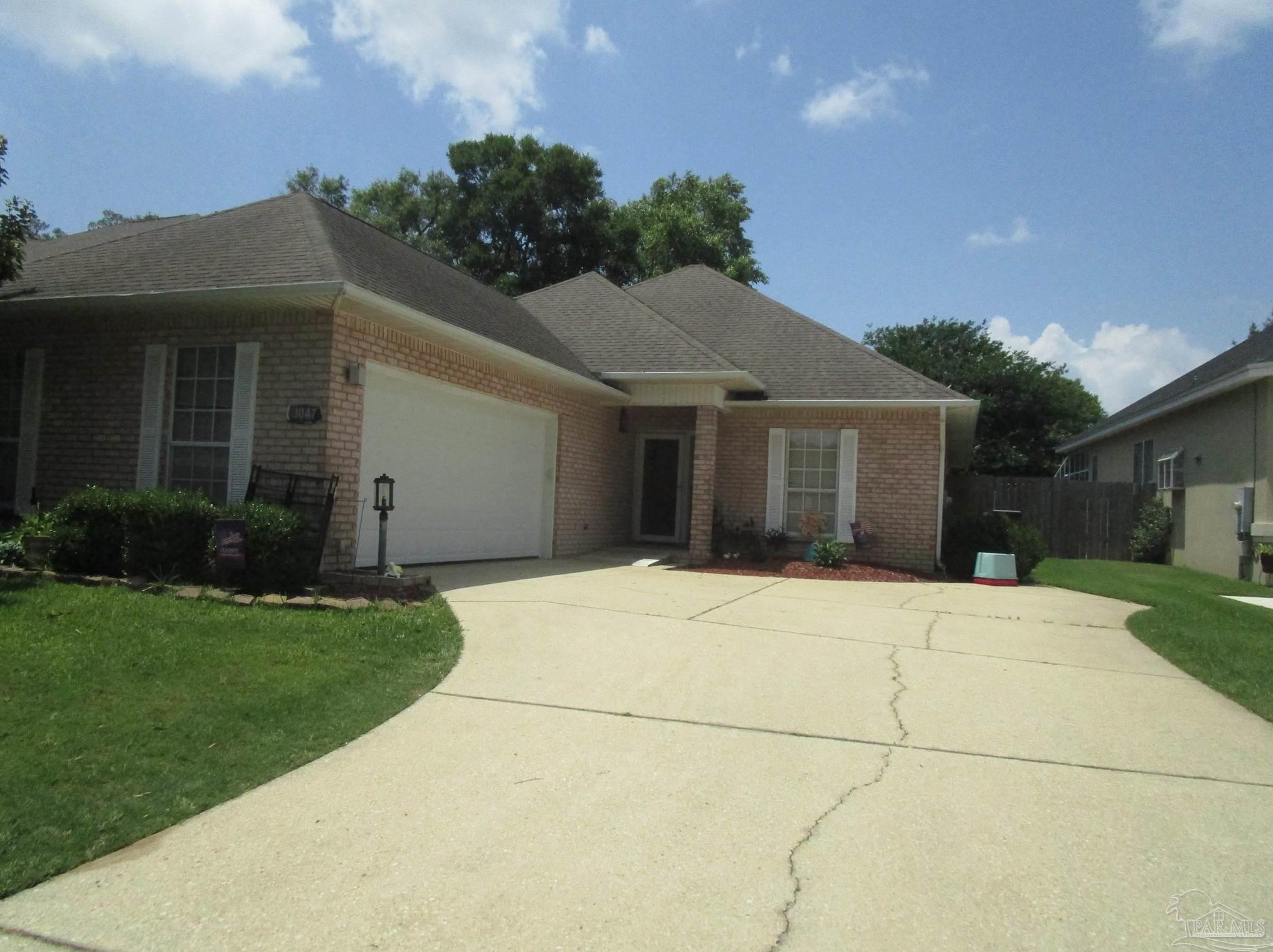 3047 Oak Pointe Dr, Pensacola, FL 32505-1824