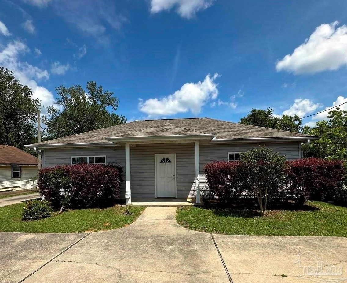 8506 Gulf Beach Hwy, Pensacola, FL 32507-2641