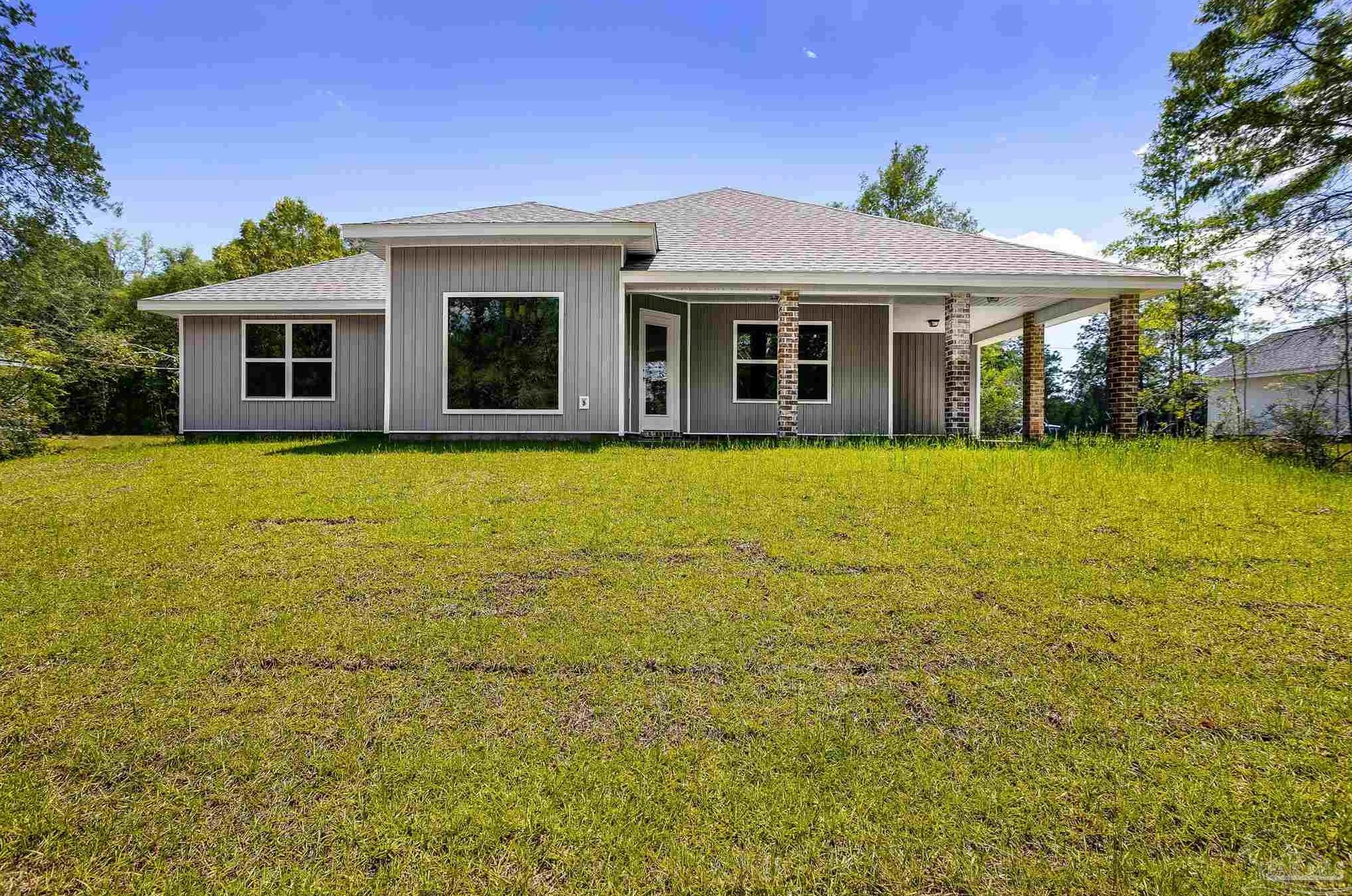1529 Pine Lane Dr, Cantonment, FL 32533-9628
