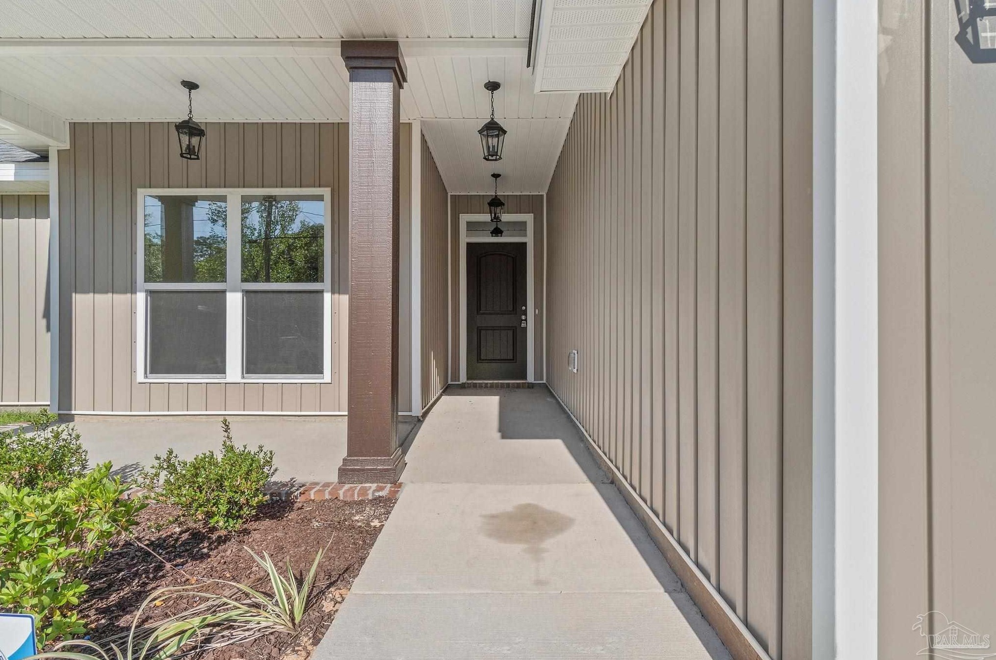 1549 Pine Lane Dr, Cantonment, FL 32533-9628