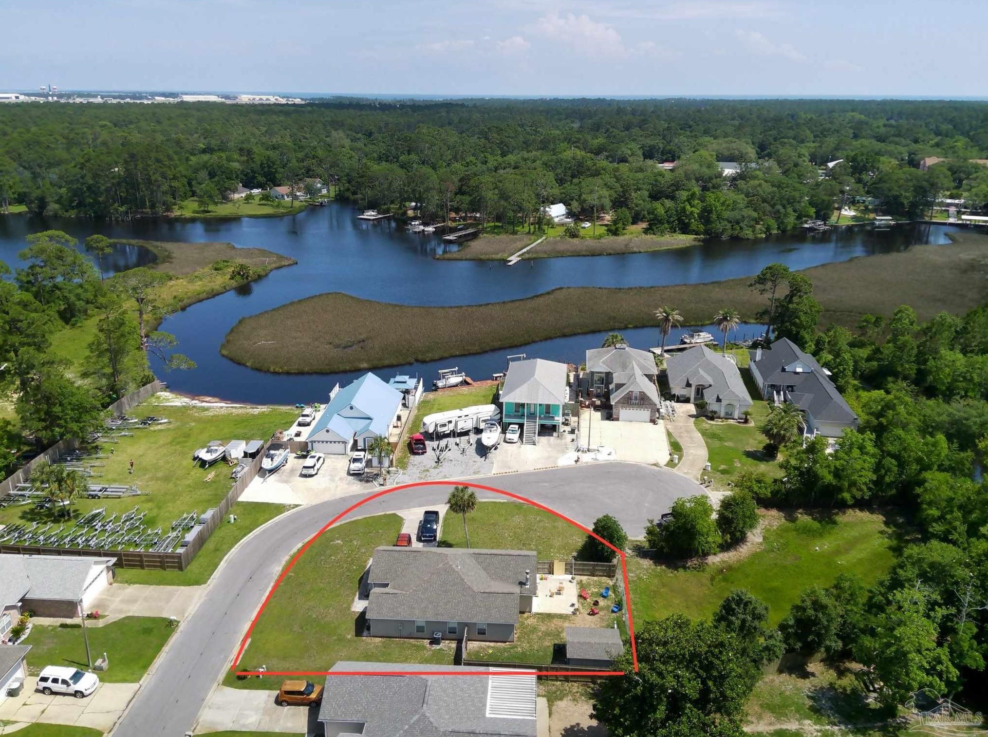 721 Landing Ln, Pensacola, FL 32507-2561