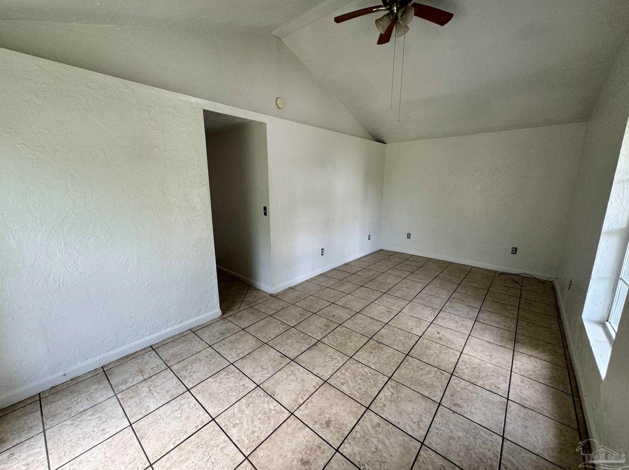 1303 North, Pensacola FL 32505-1776 exterior