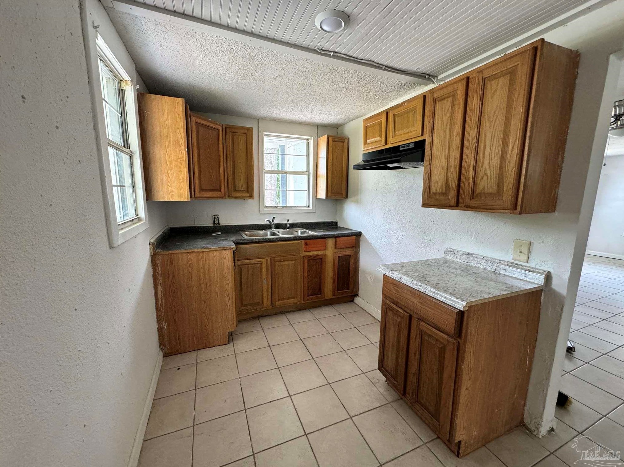 1303 North, Pensacola FL 32505-1776 exterior